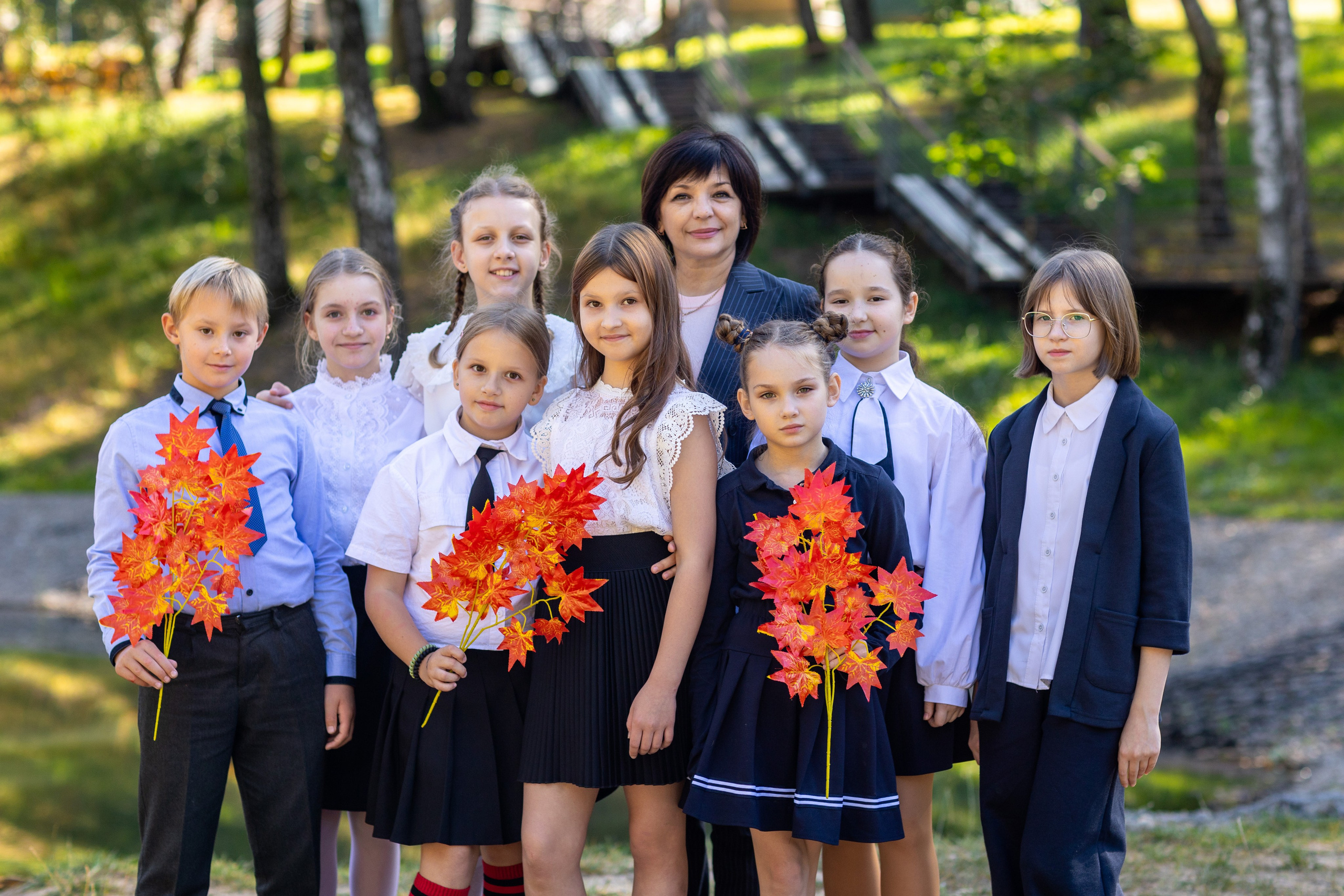 НАЧАЛЬНАЯ ШКОЛА. Выпускные альбомы Москва Московская область Ирина Чугайнова