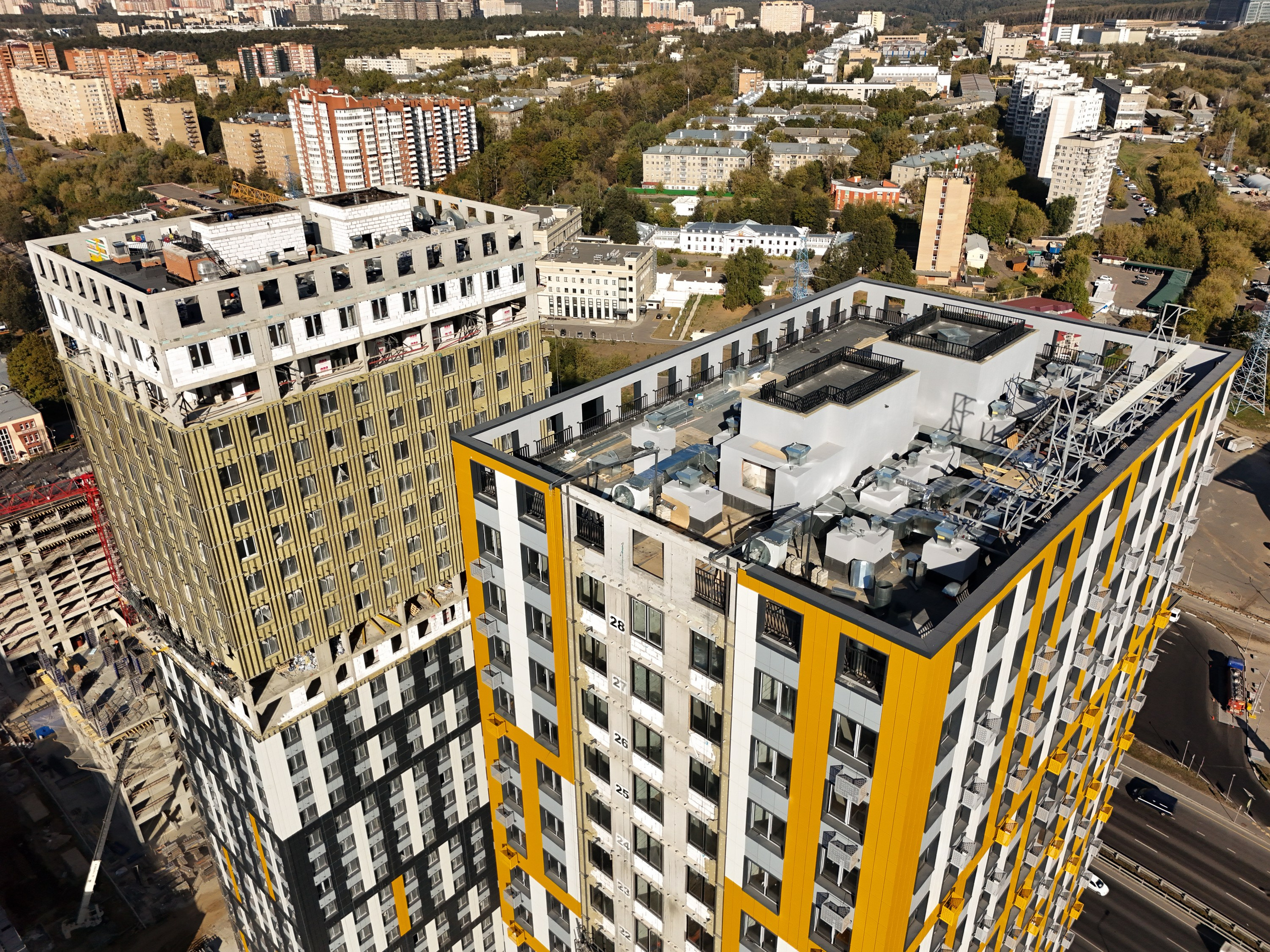 Архитектура и недвижимость. Ход строительства. Съемка с дрона. Профессиональное решение для частных лиц и бизнеса