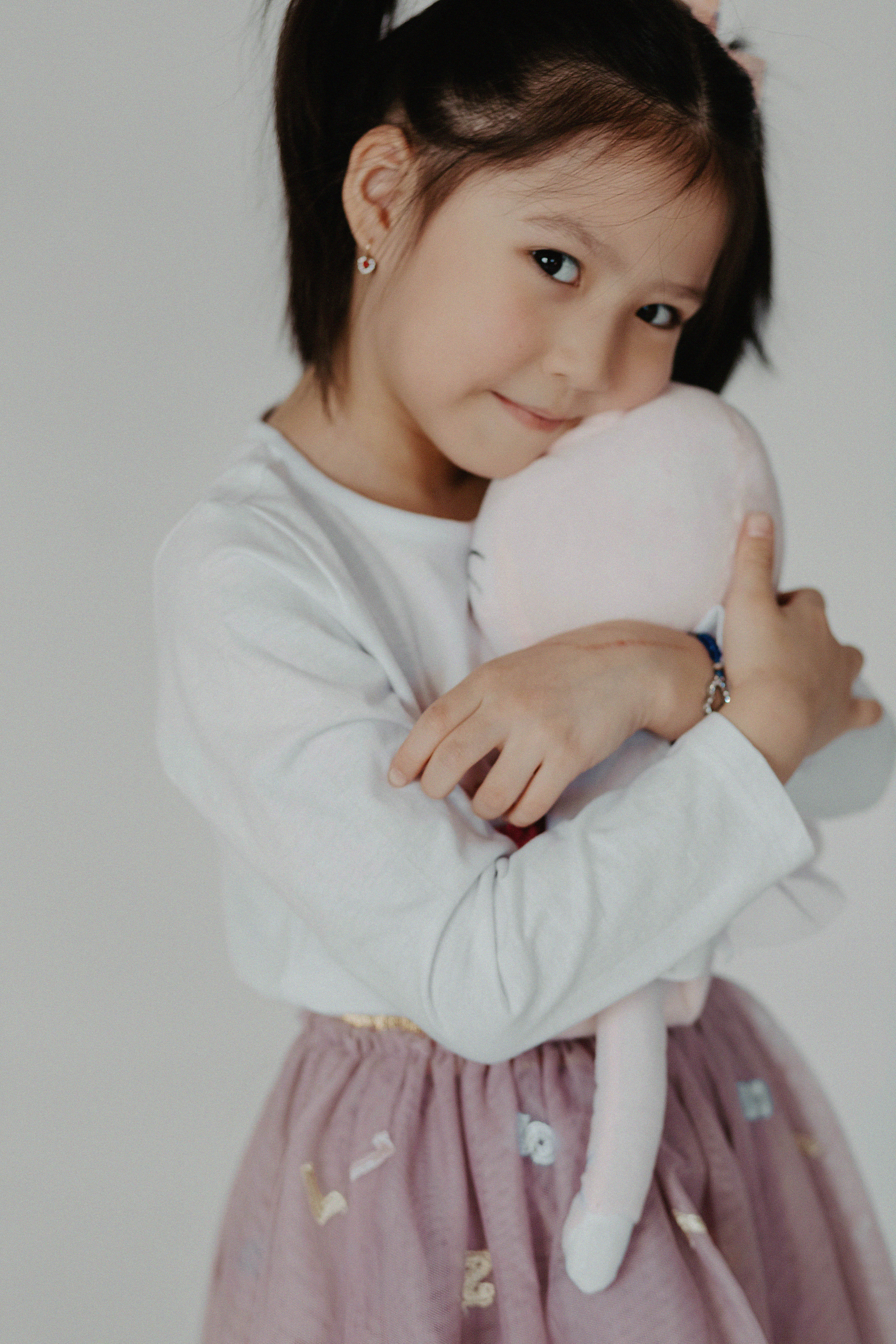 Семейная фотосессия в фотостудии Пространство. Свадебный, семейный и портретный фотограф в Алматы, Костанай