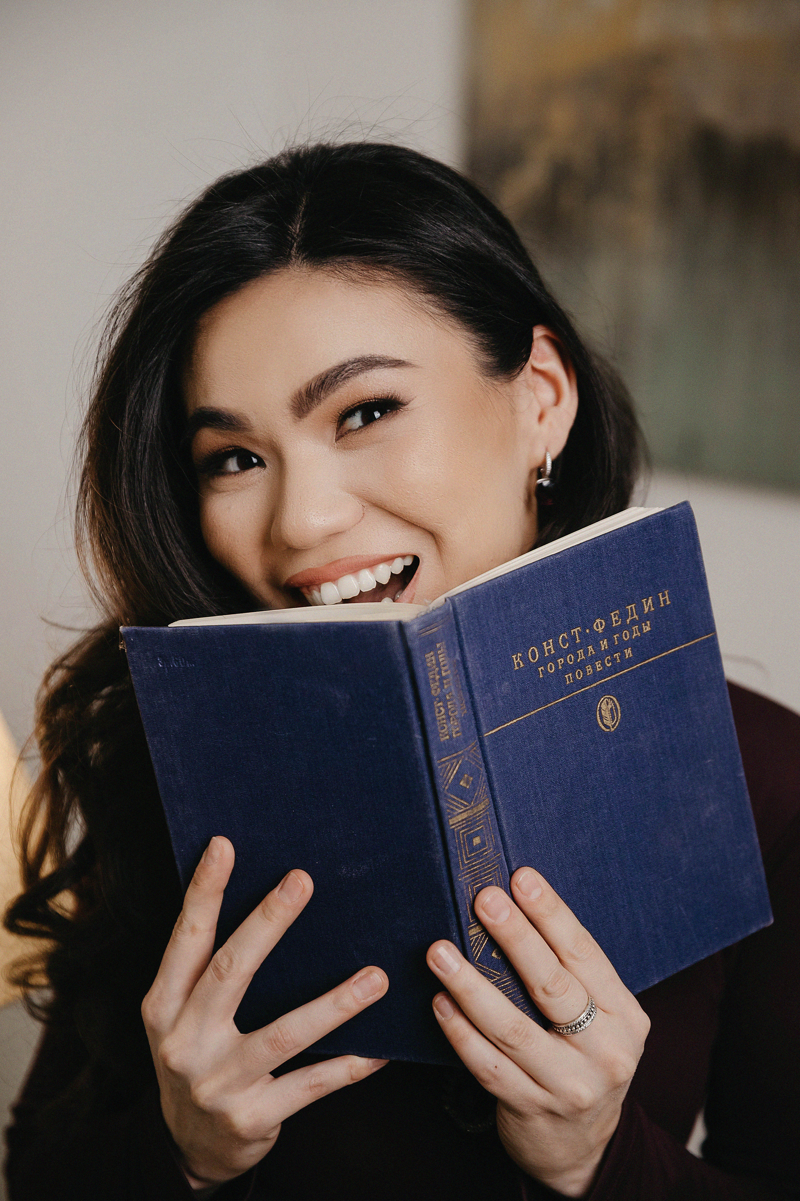 Фотосессия Жанель в фотостудии Пространство. Свадебный, семейный и портретный фотограф в Алматы, Костанай