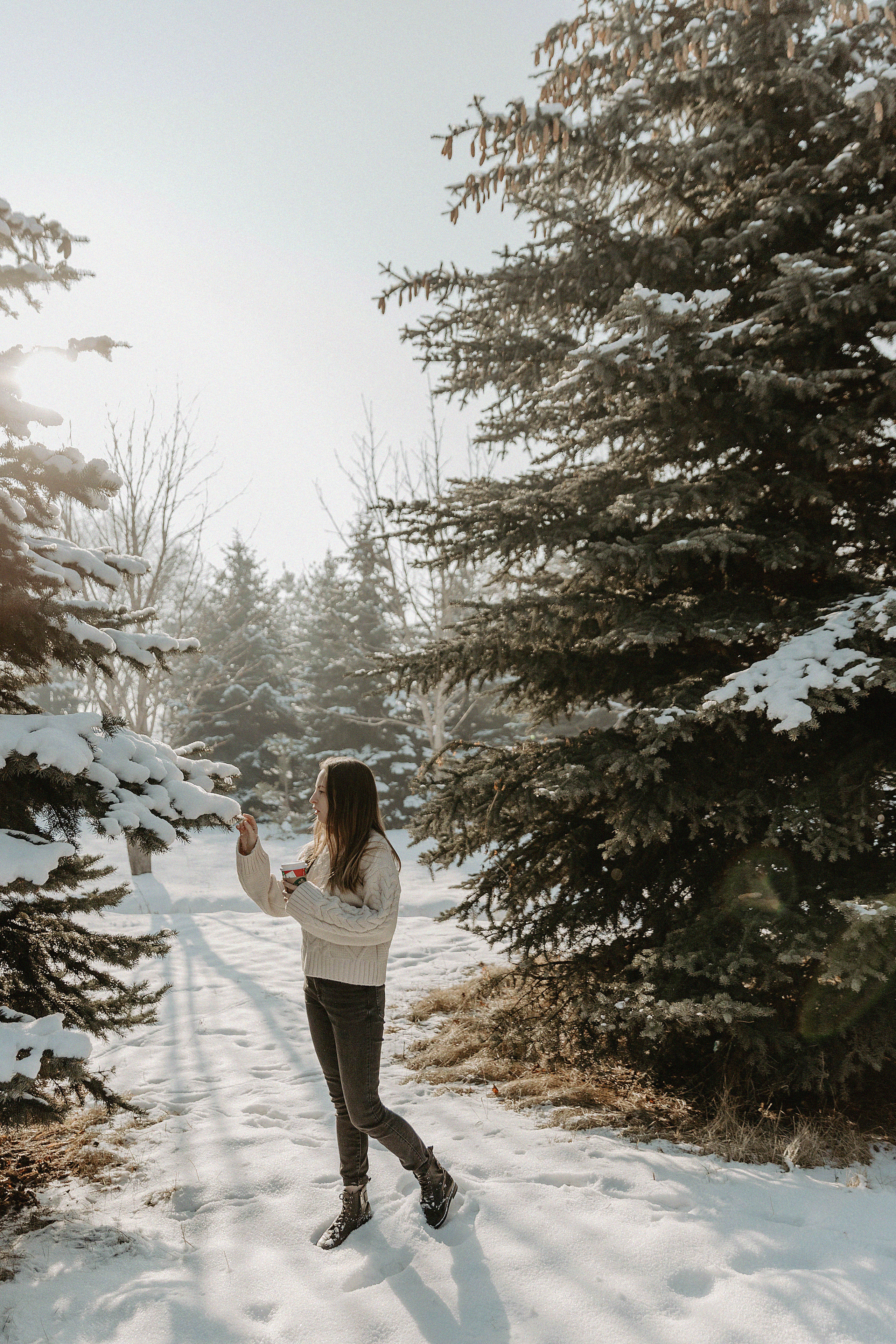 Семейная фотосессия в Парке 1го Президента. Свадебный, семейный и портретный фотограф в Алматы, Костанай