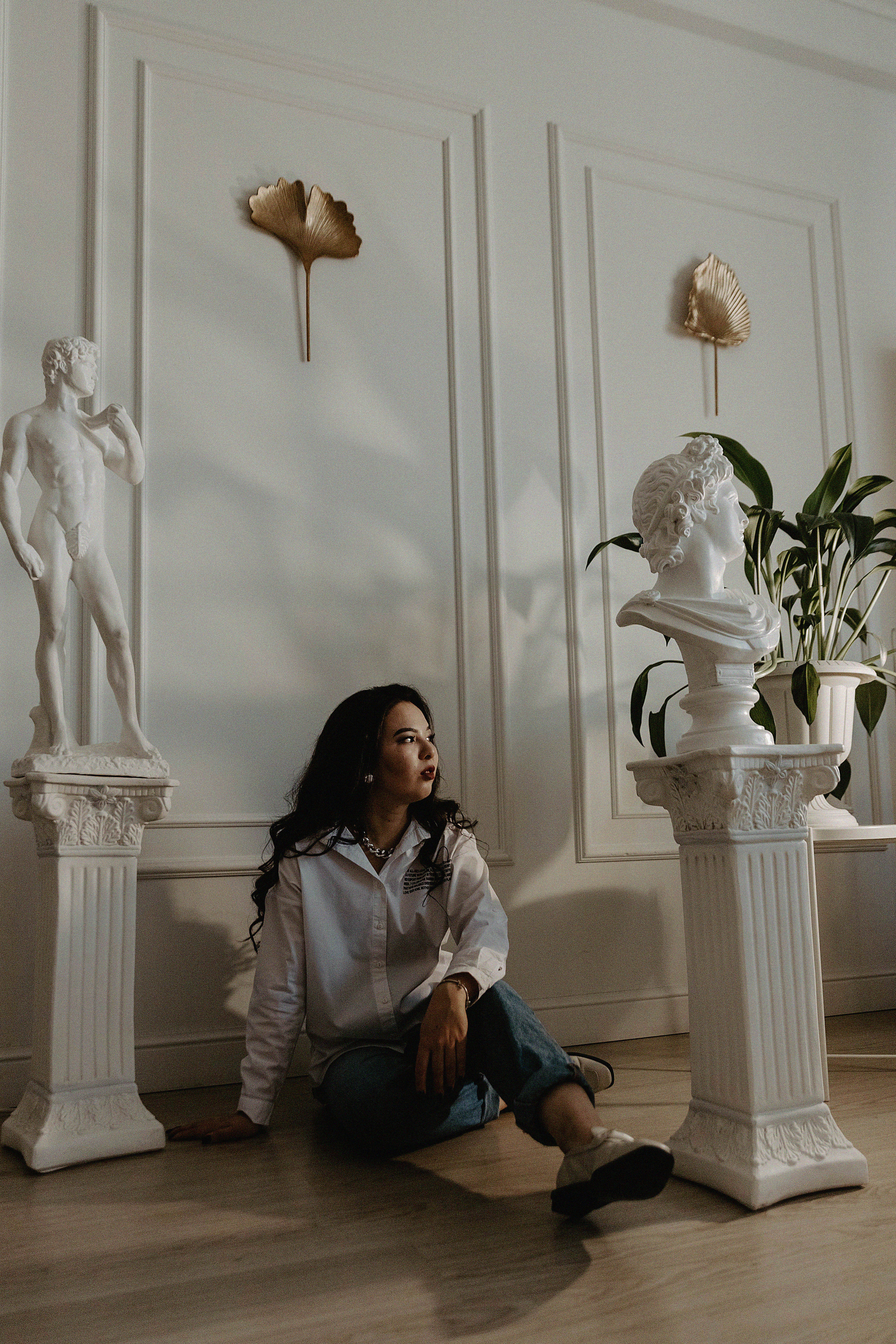 Фотосессия Лязизы и Анны в фотостудии Пространство. Свадебный, семейный и портретный фотограф в Алматы, Костанай