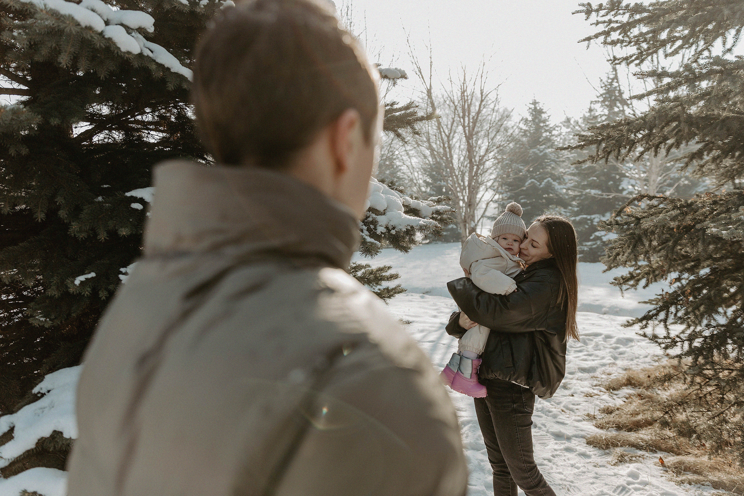 Семейная фотосессия в Парке 1го Президента. Свадебный, семейный и портретный фотограф в Алматы, Костанай