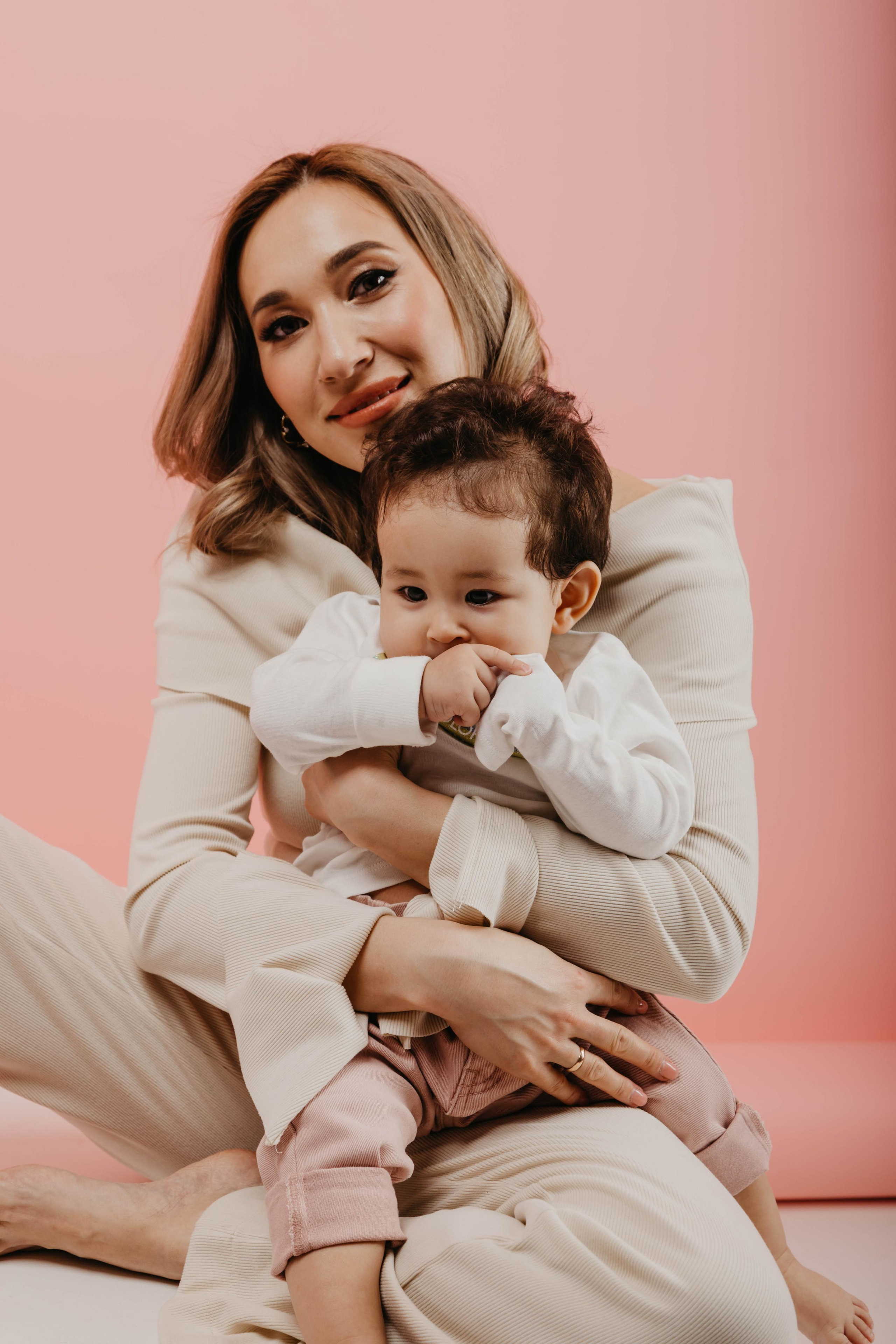 Семейная фотосессия Нурзата, Айшы и прицессы Айганым. Свадебный, семейный и портретный фотограф в Алматы, Костанай