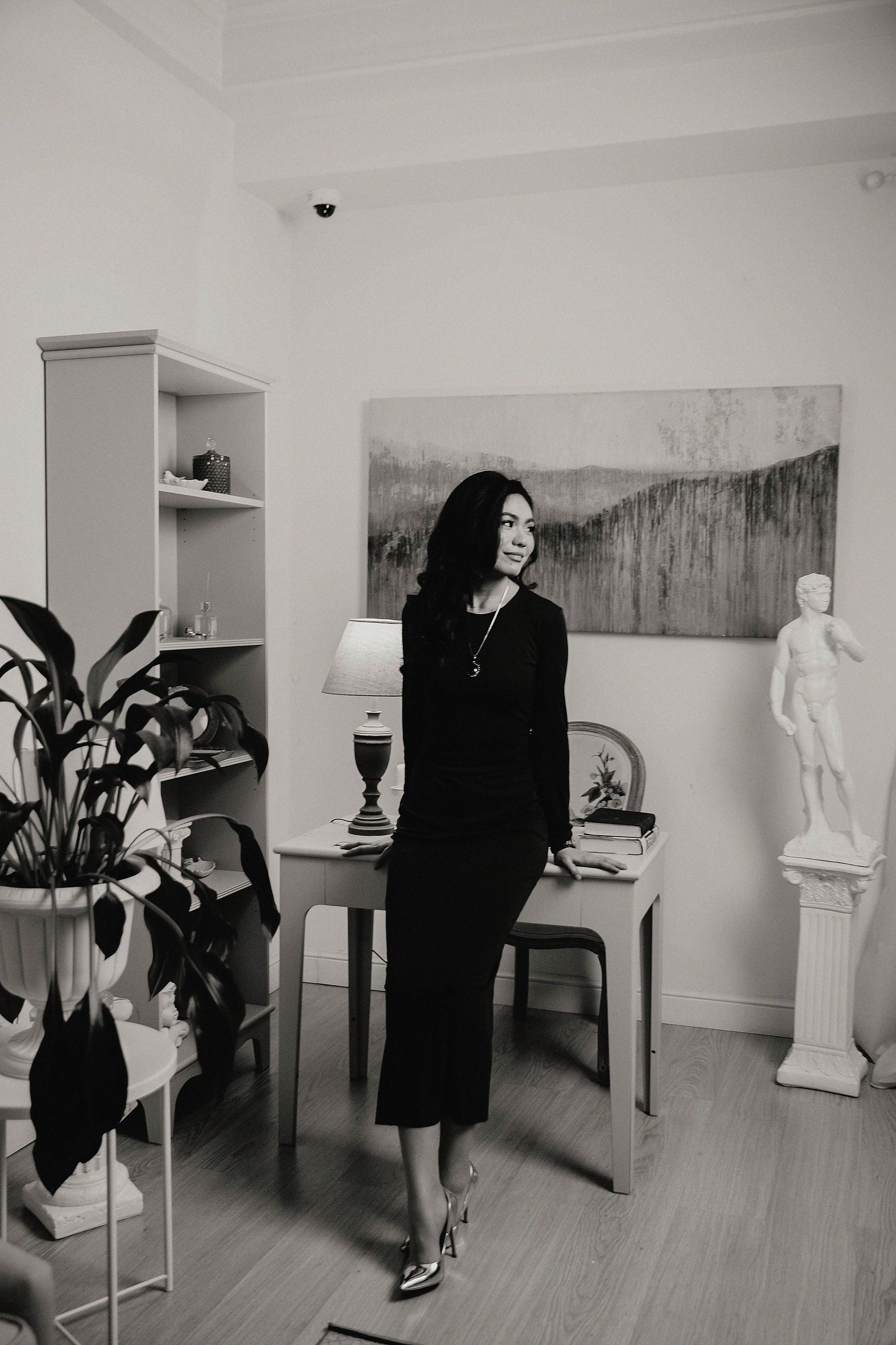 Фотосессия Жанель в фотостудии Пространство. Свадебный, семейный и портретный фотограф в Алматы, Костанай