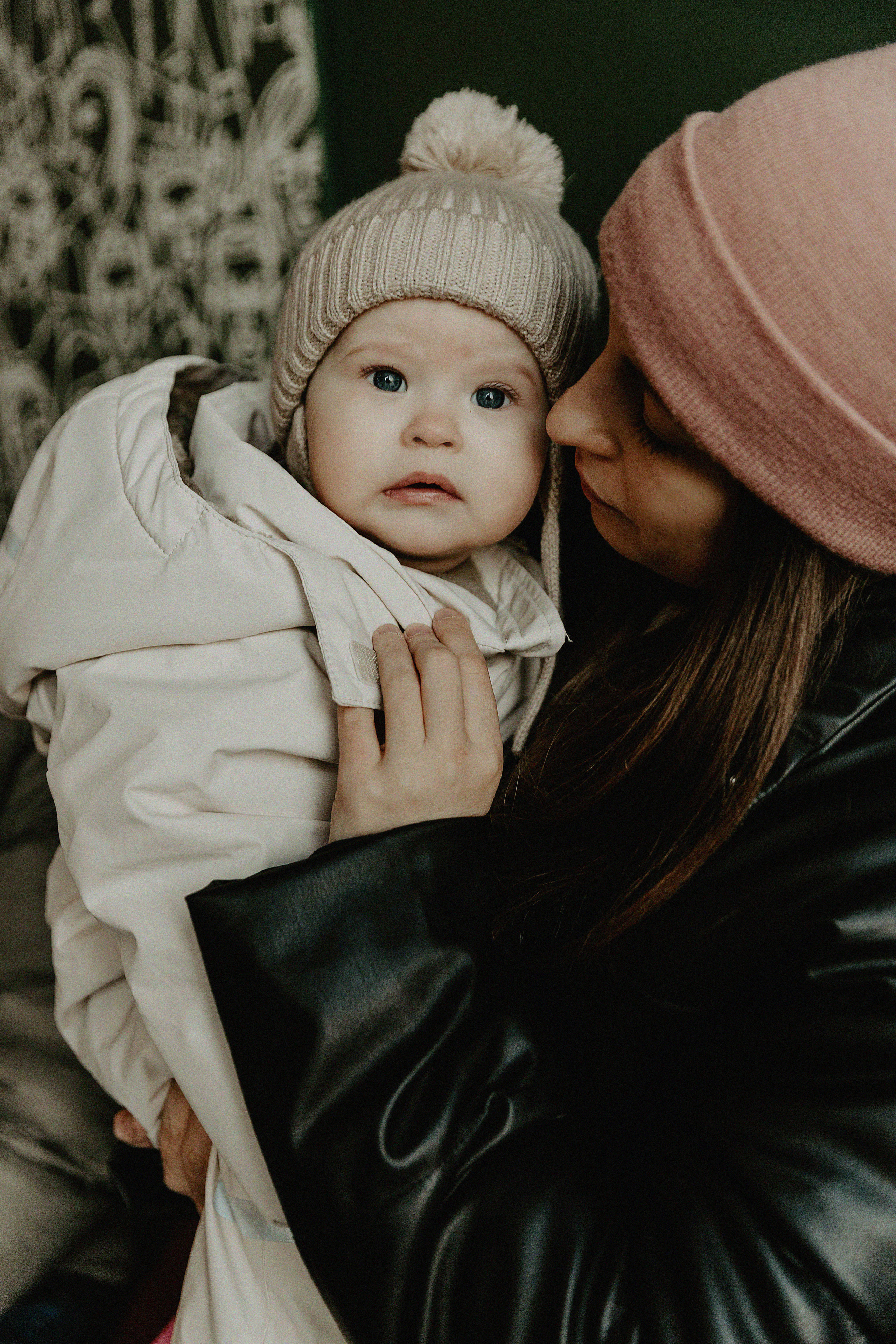 Семейная фотосессия в Парке 1го Президента. Свадебный, семейный и портретный фотограф в Алматы, Костанай