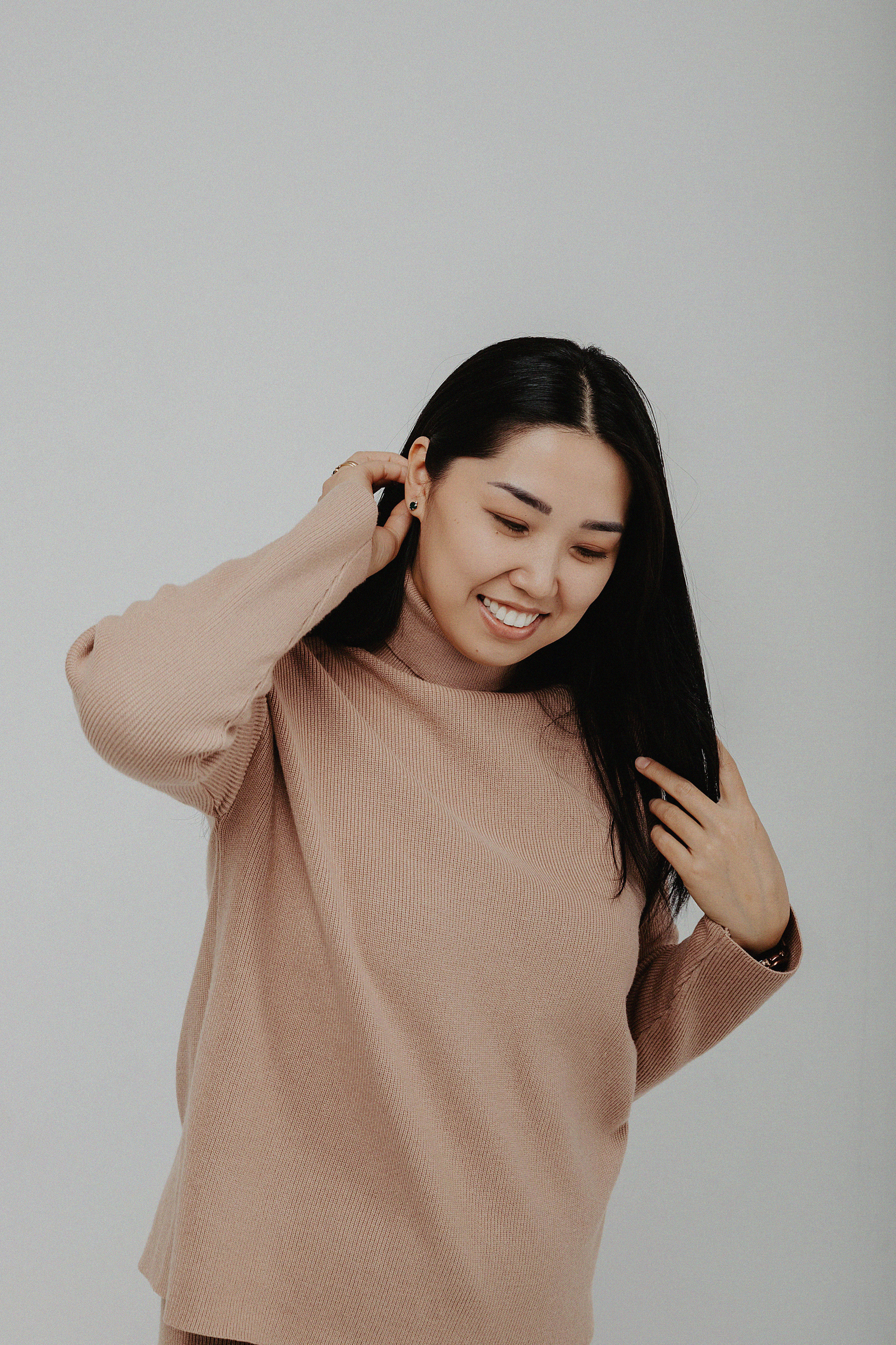 Семейная фотосессия в фотостудии Пространство. Свадебный, семейный и портретный фотограф в Алматы, Костанай