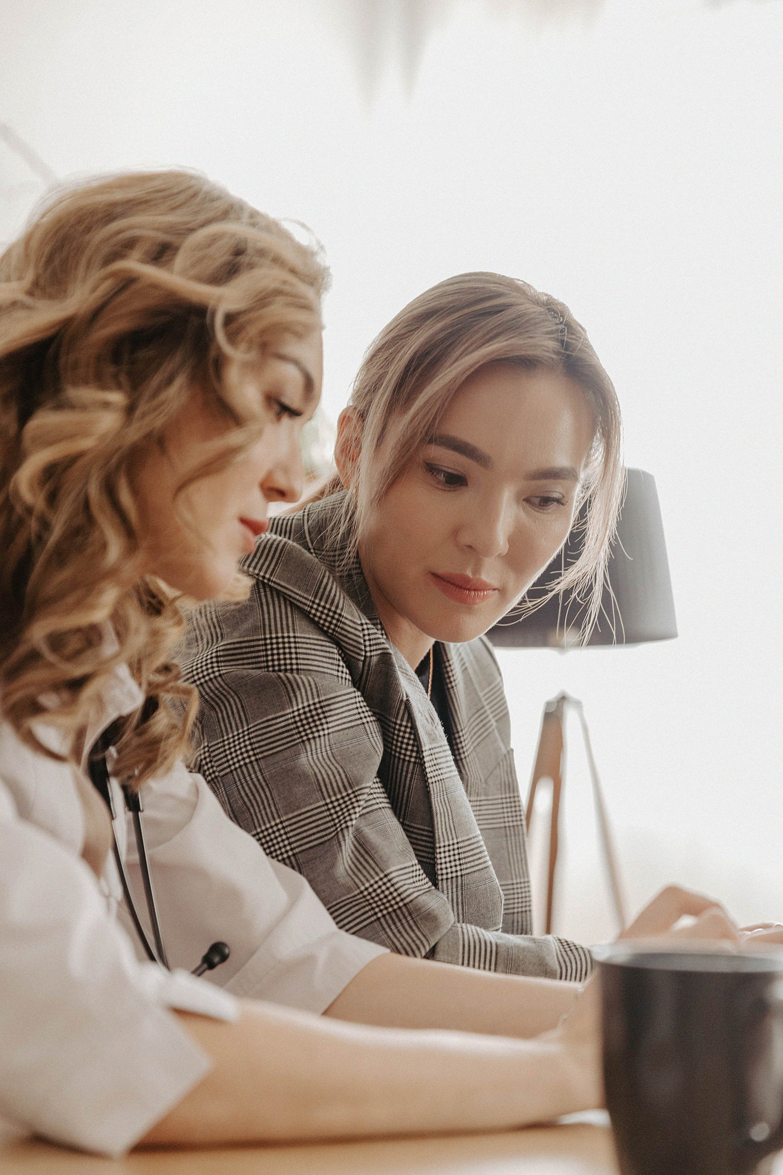 Фотосессия в фотостудии Пространство. Свадебный, семейный и портретный фотограф в Алматы, Костанай