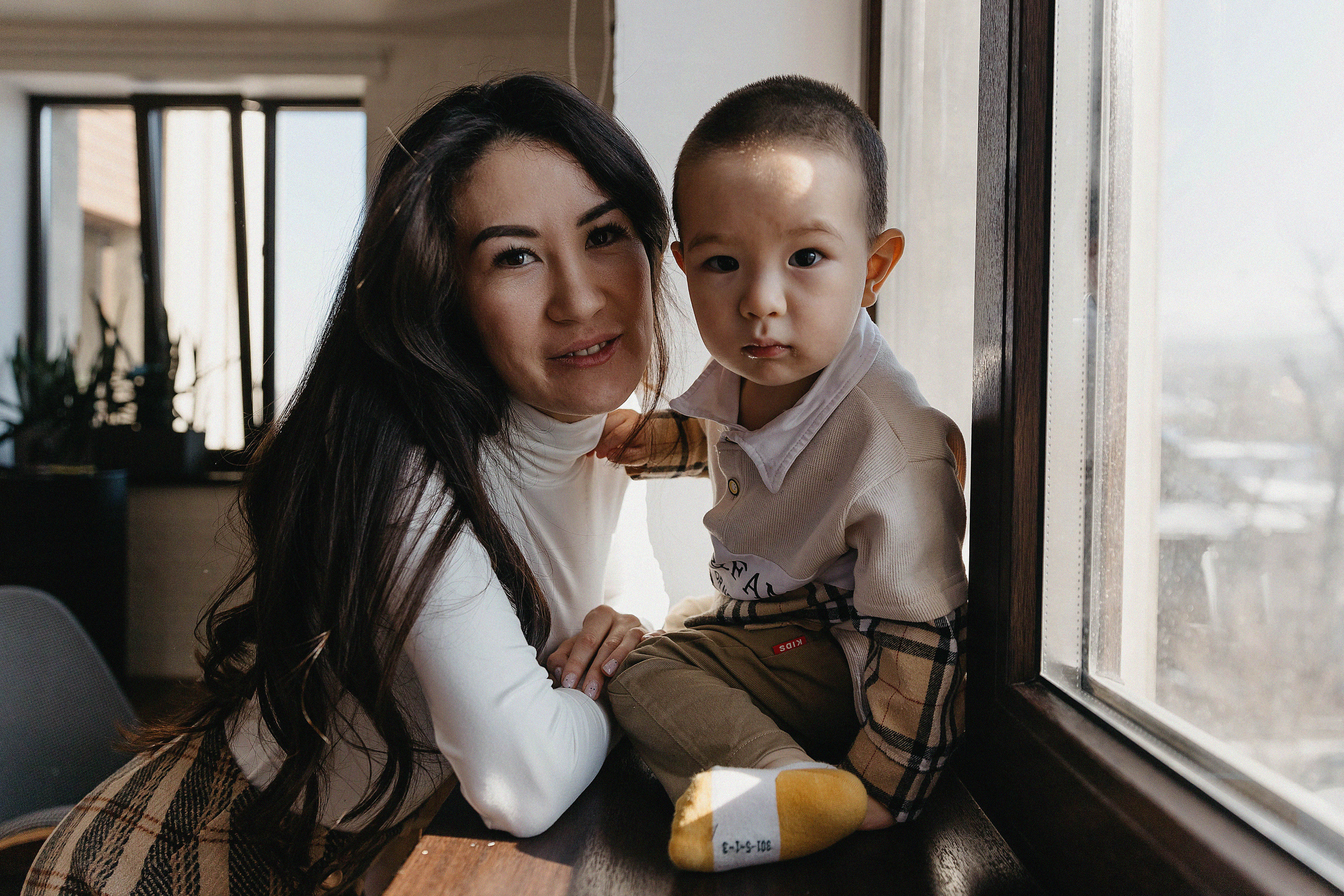 Фотосессия Замиры и Рамазана в фотостудии Пространство. Свадебный, семейный и портретный фотограф в Алматы, Костанай