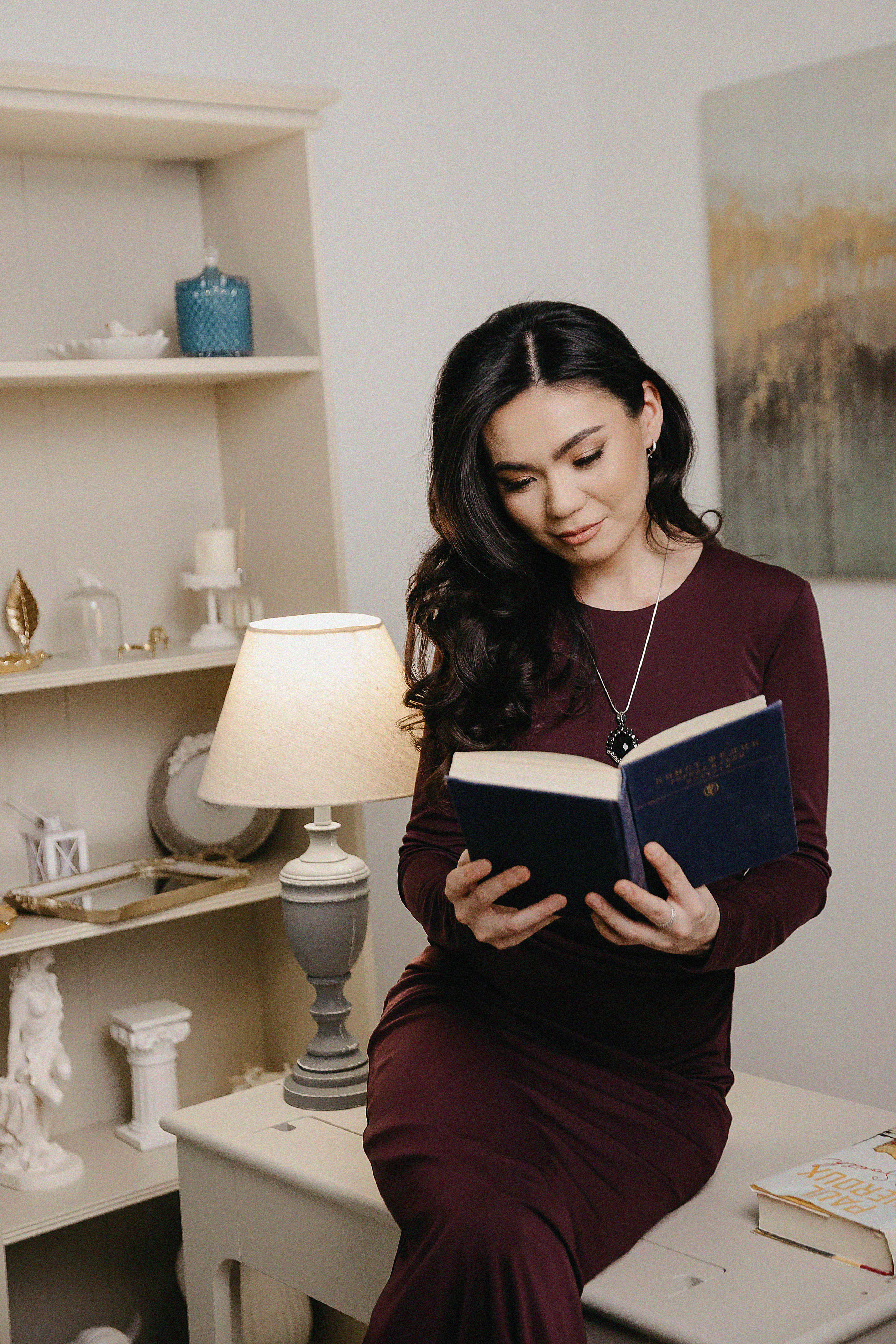 Фотосессия Жанель в фотостудии Пространство. Свадебный, семейный и портретный фотограф в Алматы, Костанай