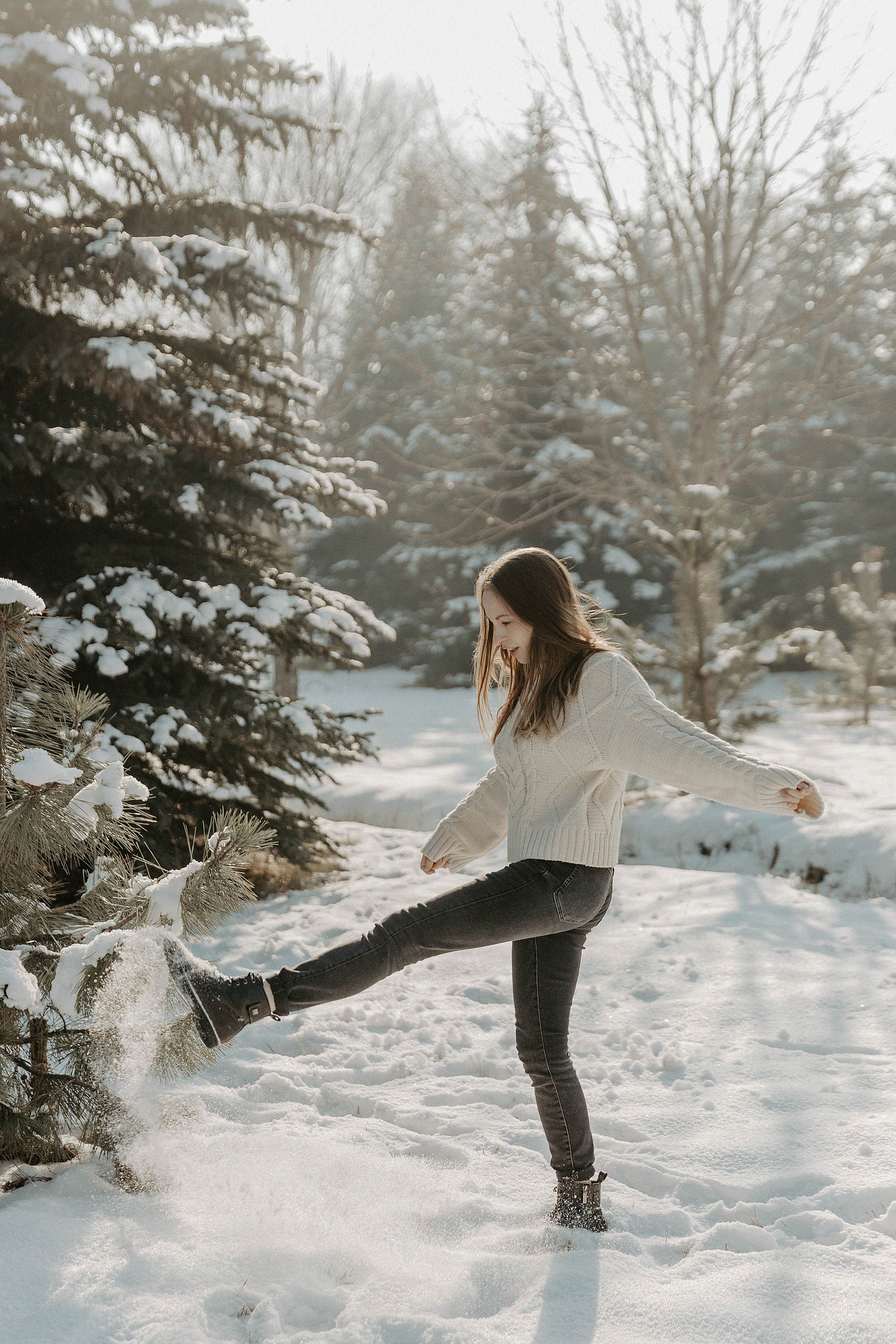 Семейная фотосессия в Парке 1го Президента. Свадебный, семейный и портретный фотограф в Алматы, Костанай