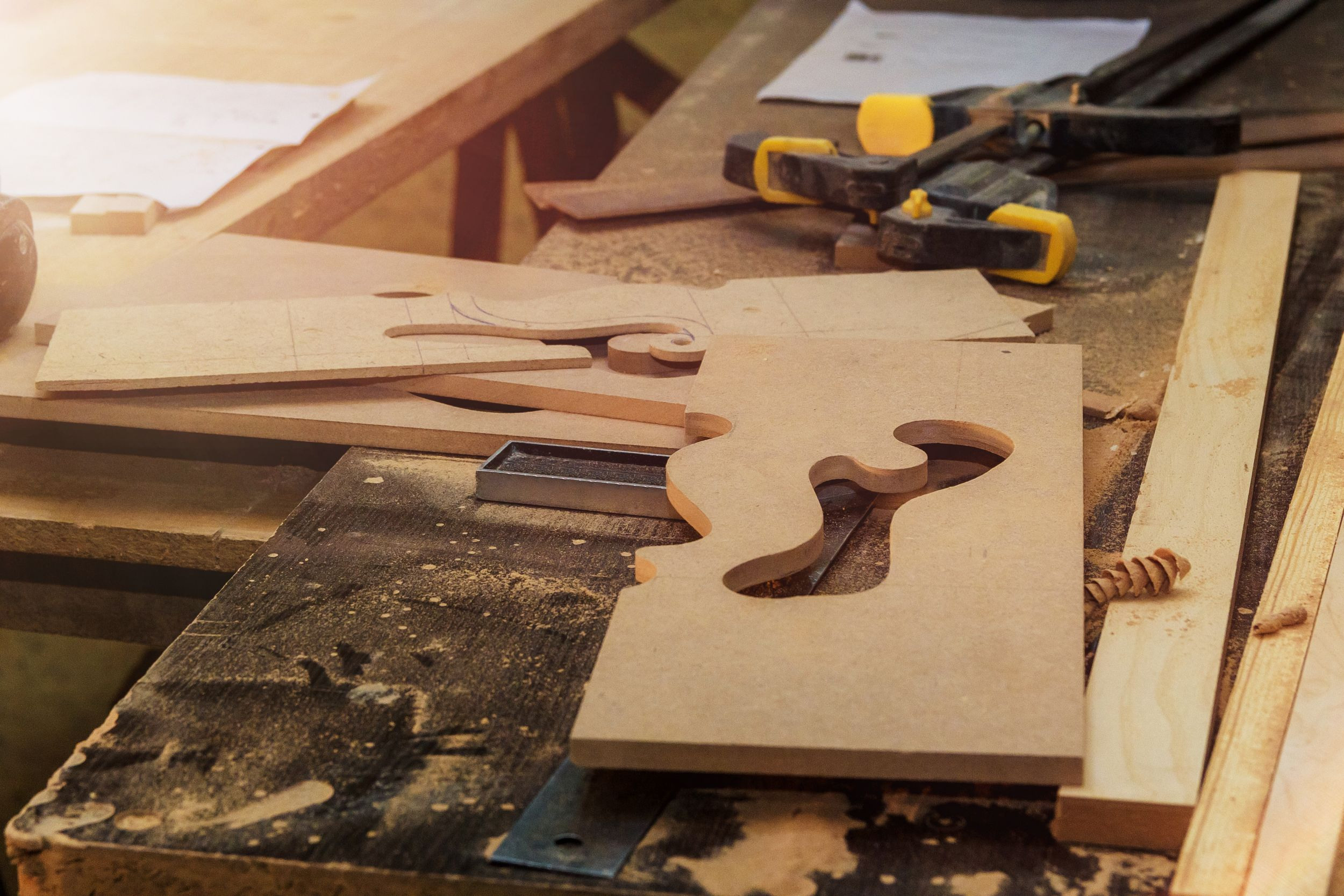 В столярной мастерской. Свадебный и семейный фотограф в Томске Максим Бейков