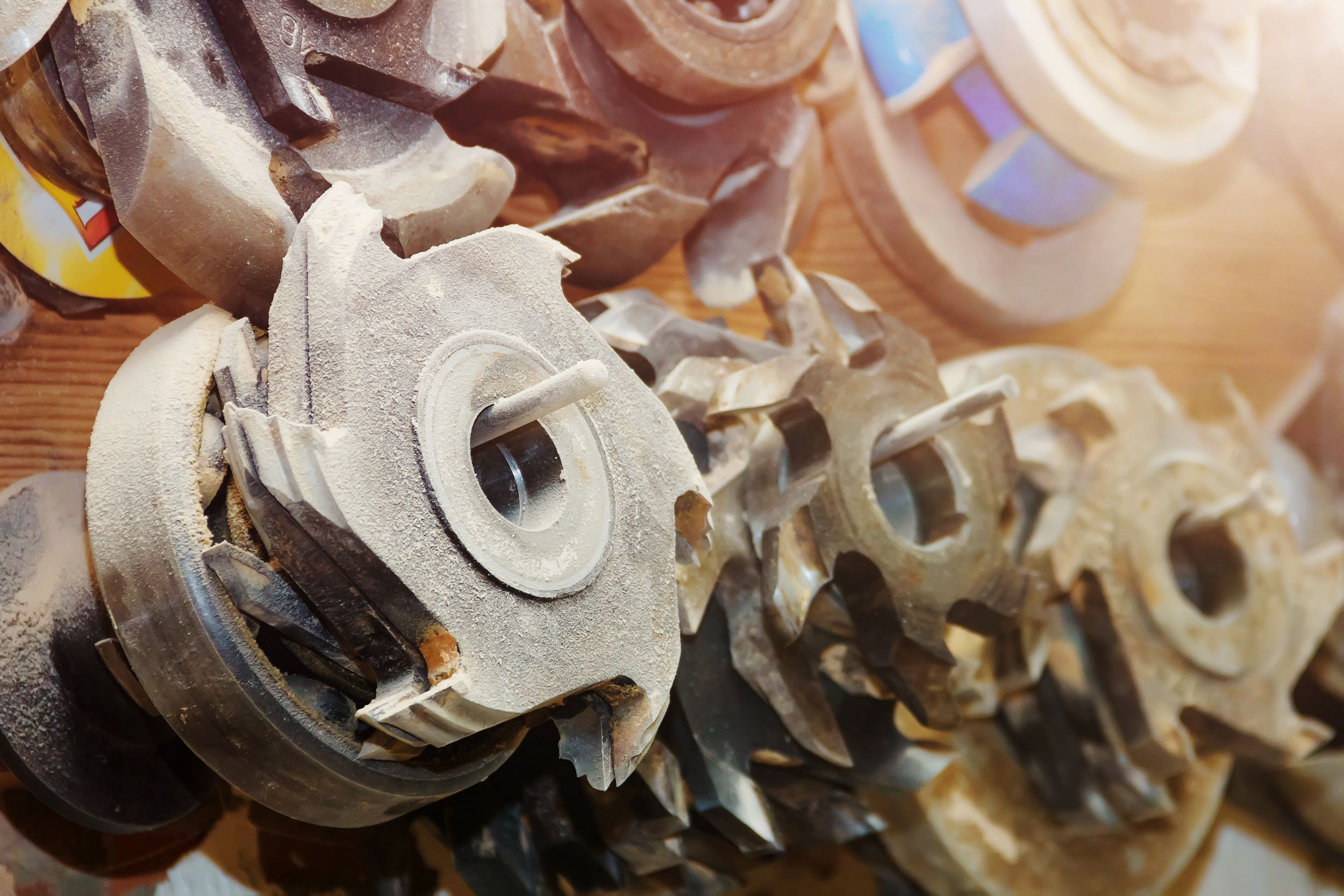 В столярной мастерской. Свадебный и семейный фотограф в Томске Максим Бейков