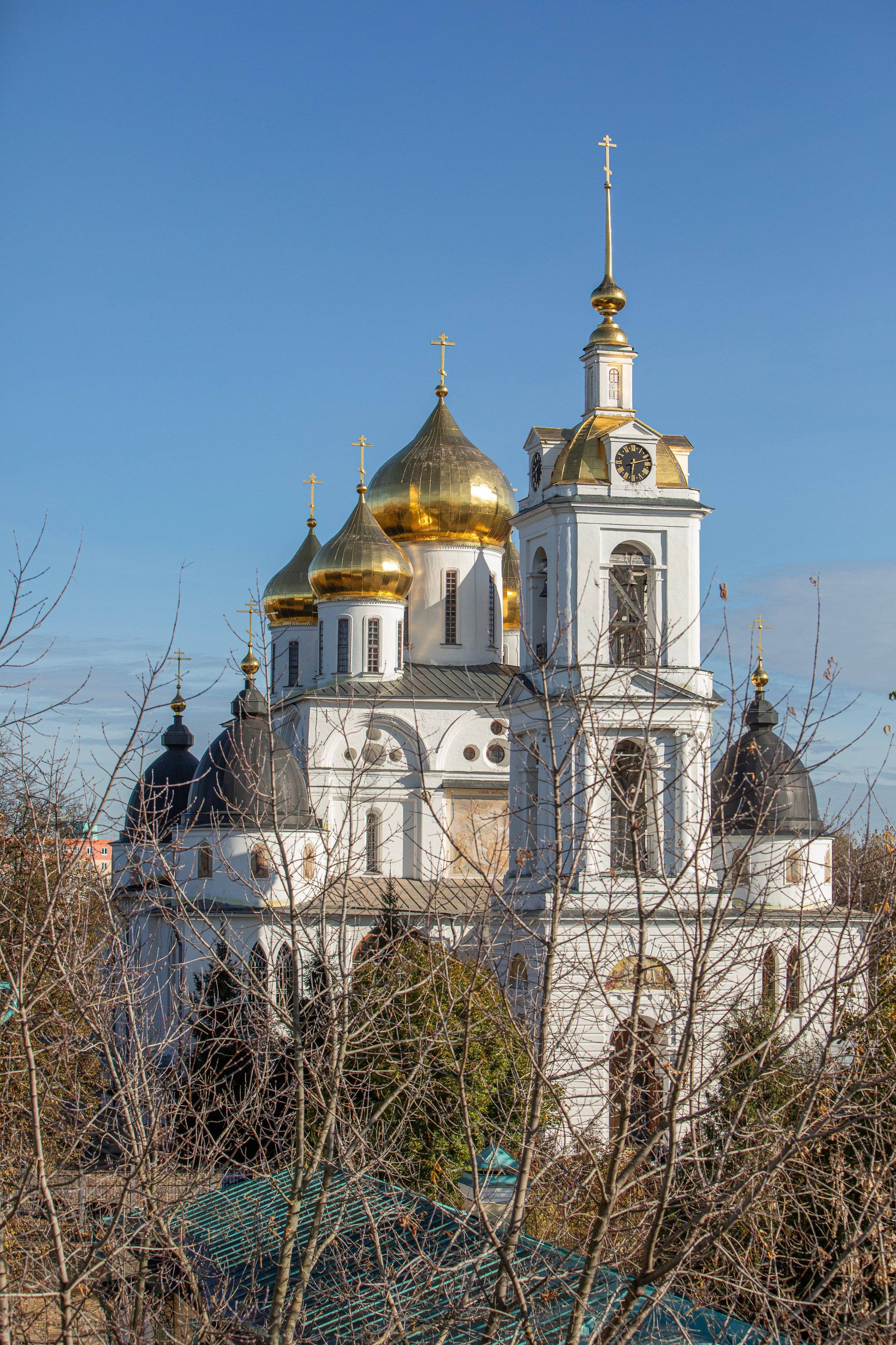 Воскресенье в г. Дмитров. Фотограф Сергей Ловкий