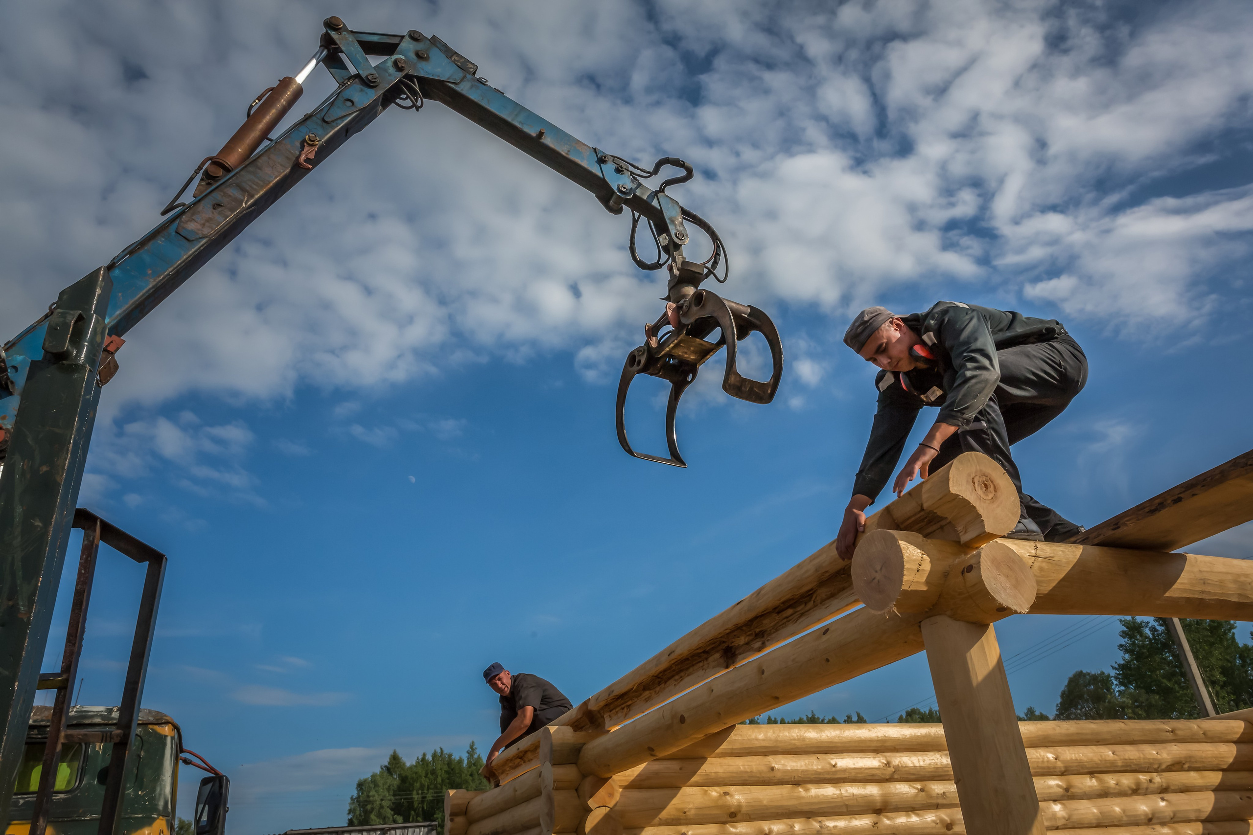 СВЯЗАННЫЕ ОДНОЙ ЗОНОЙ. Контакты