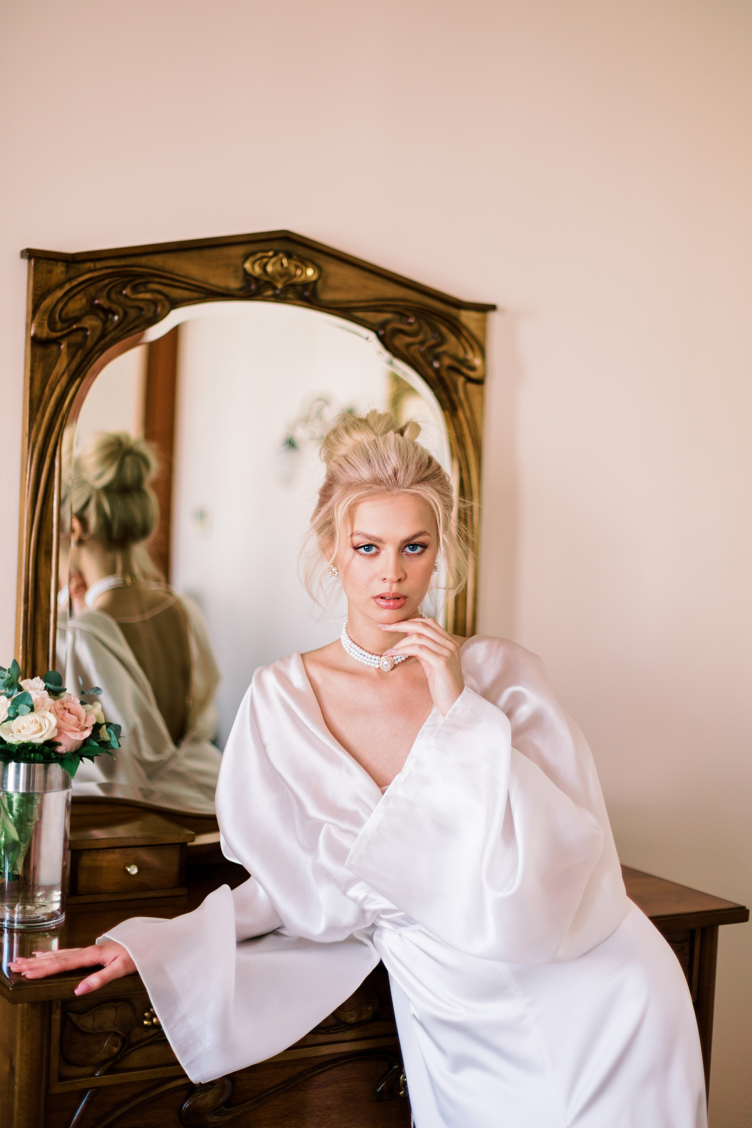 Свадебная фотосессия в Москве, отель Hotel Russo-Balt