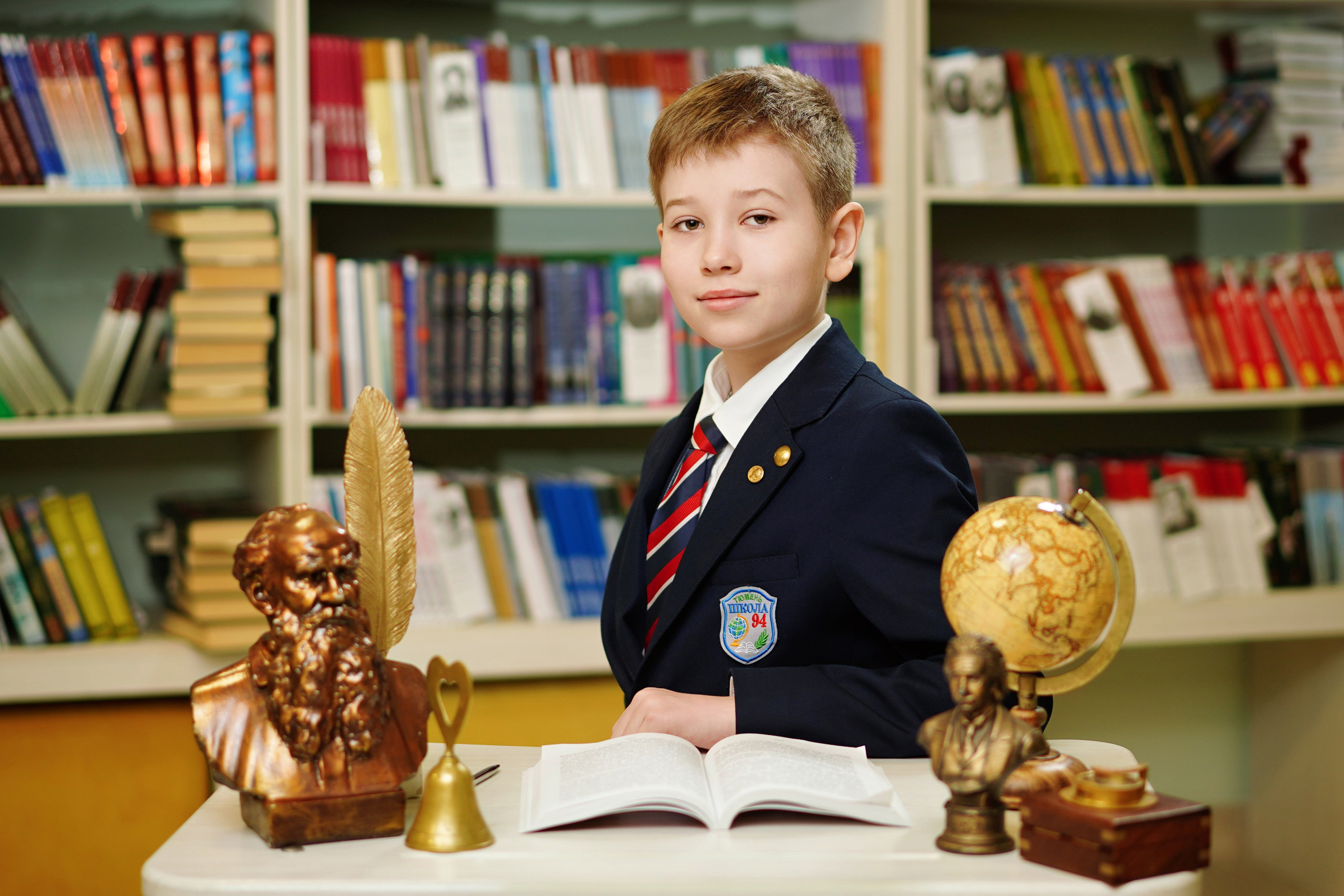 Стили портретов в начальной школе. GOTRA — выпускные альбомы в Тюмени