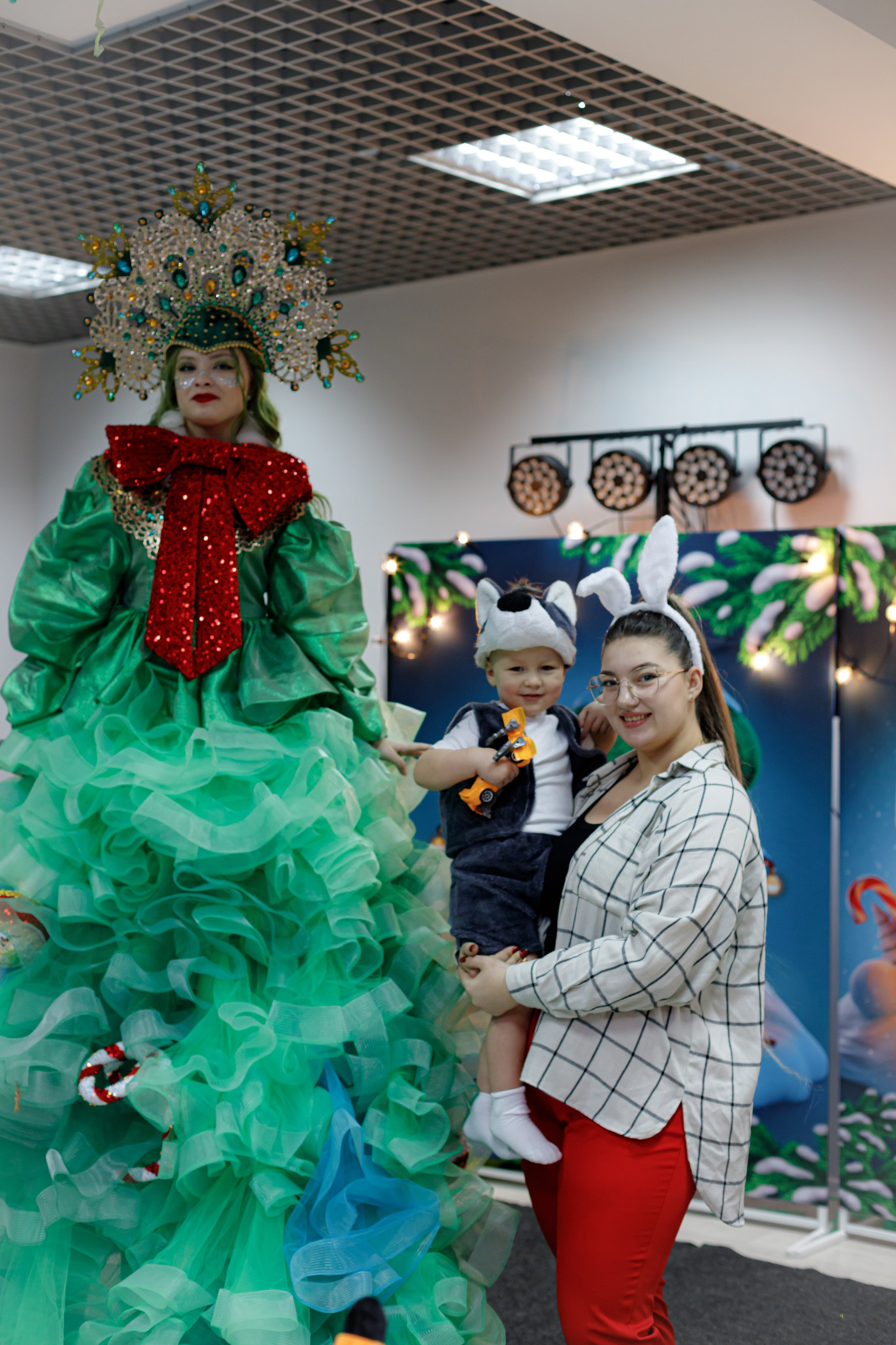 HAPPY NEW YEAR PART/3. Photokarish