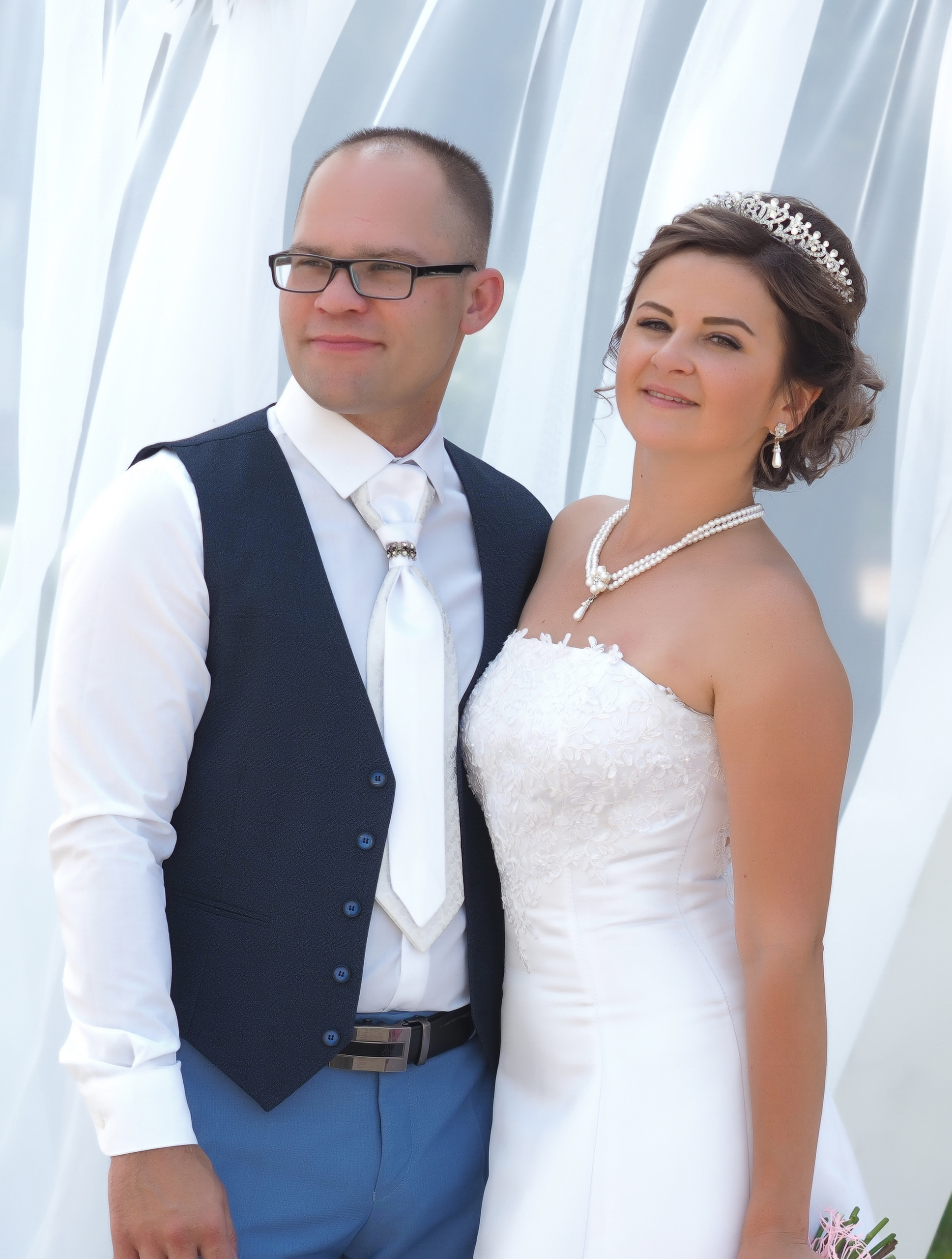 Свадебный и семейный фотограф, видеограф. Живу в городе Нефтекамске, Б