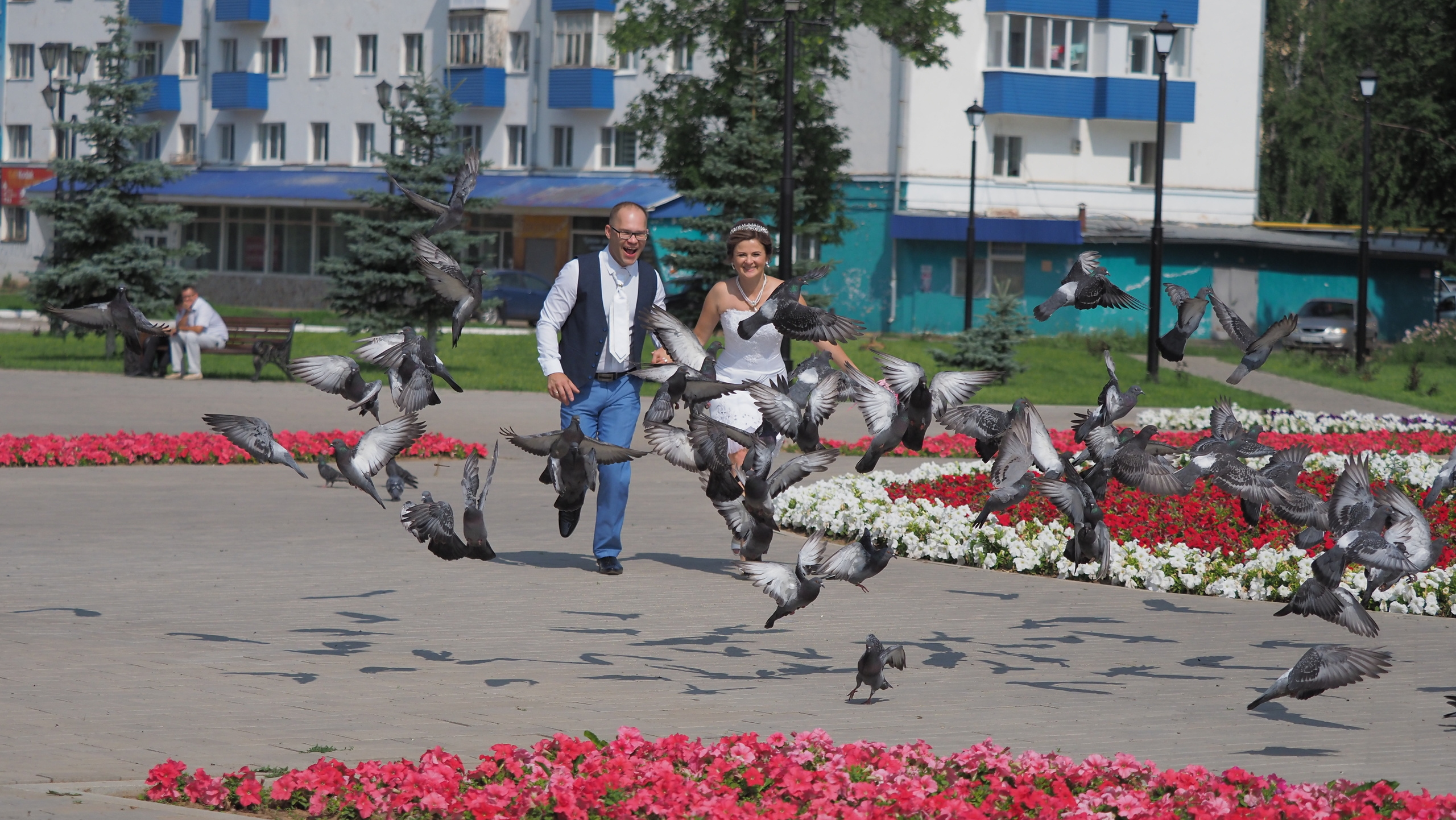 Свадебный и семейный фотограф, видеограф. Живу в городе Нефтекамске, Б