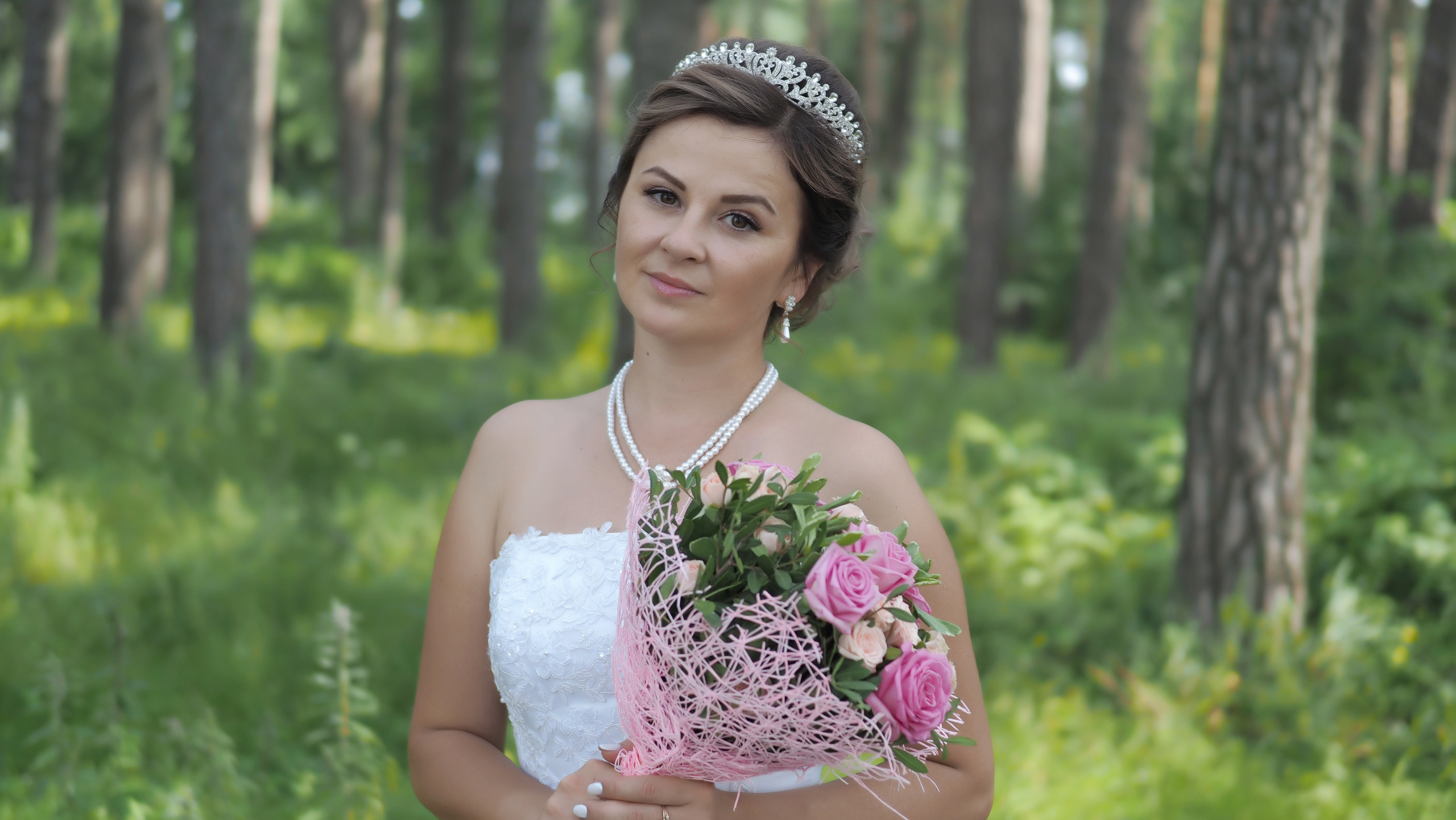 Свадебный и семейный фотограф, видеограф. Живу в городе Нефтекамске, Б