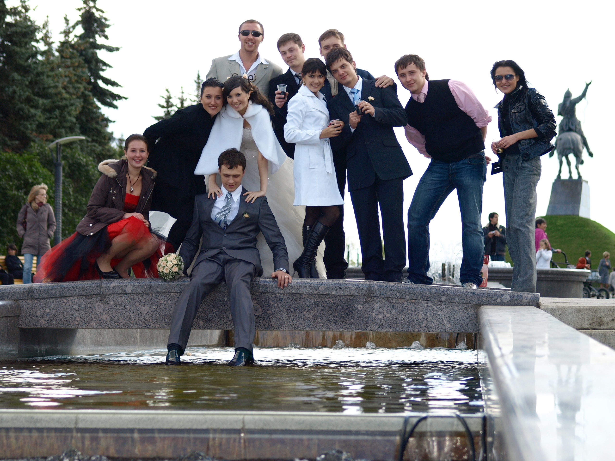 Свадебный и семейный фотограф, видеограф. Живу в городе Нефтекамске, Б