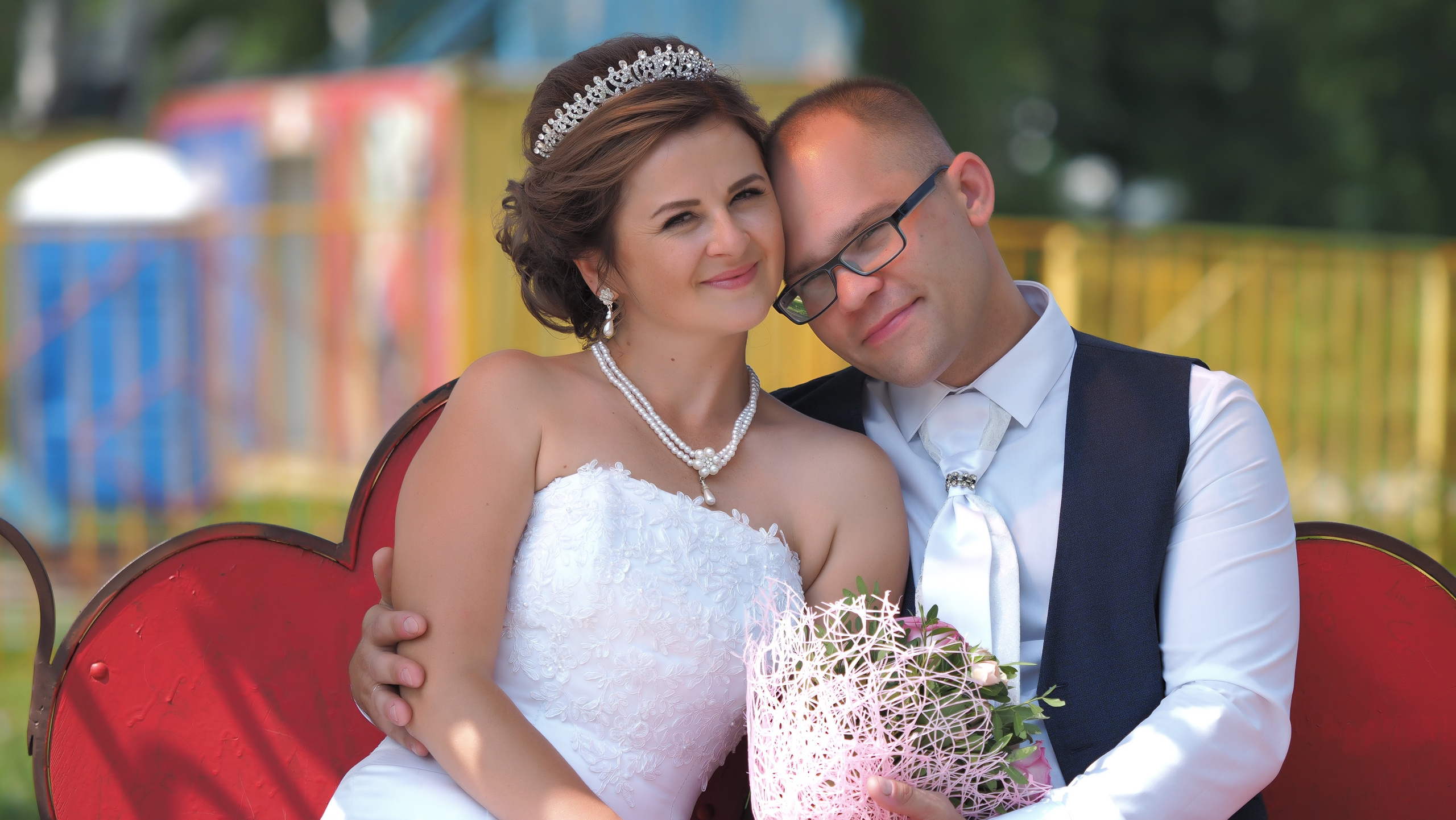 Свадебный и семейный фотограф, видеограф. Живу в городе Нефтекамске, Б