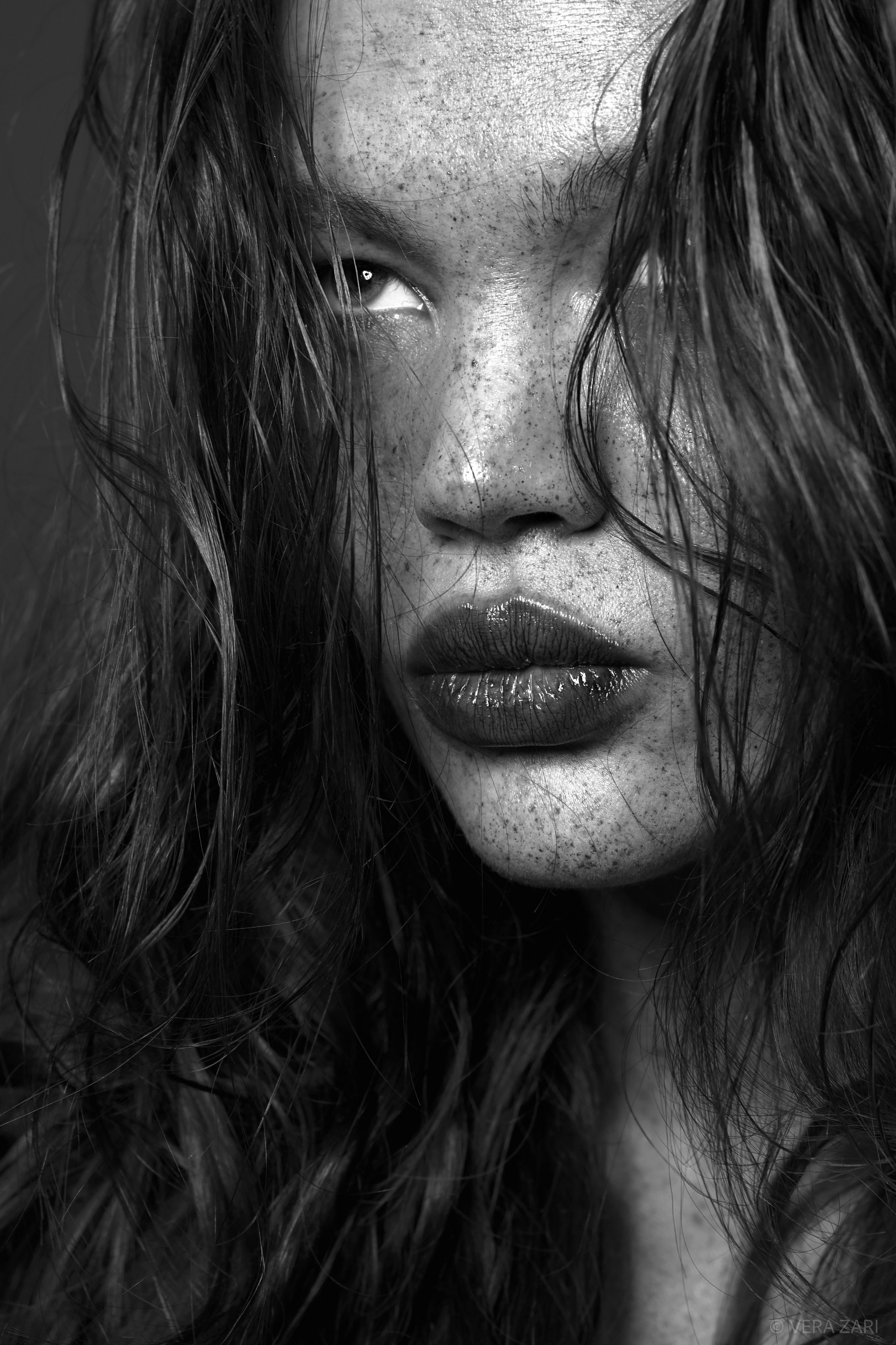 Фотограф в Санкт-Петербурге (портрет, индивидуальные, творческие съемки, каталог)