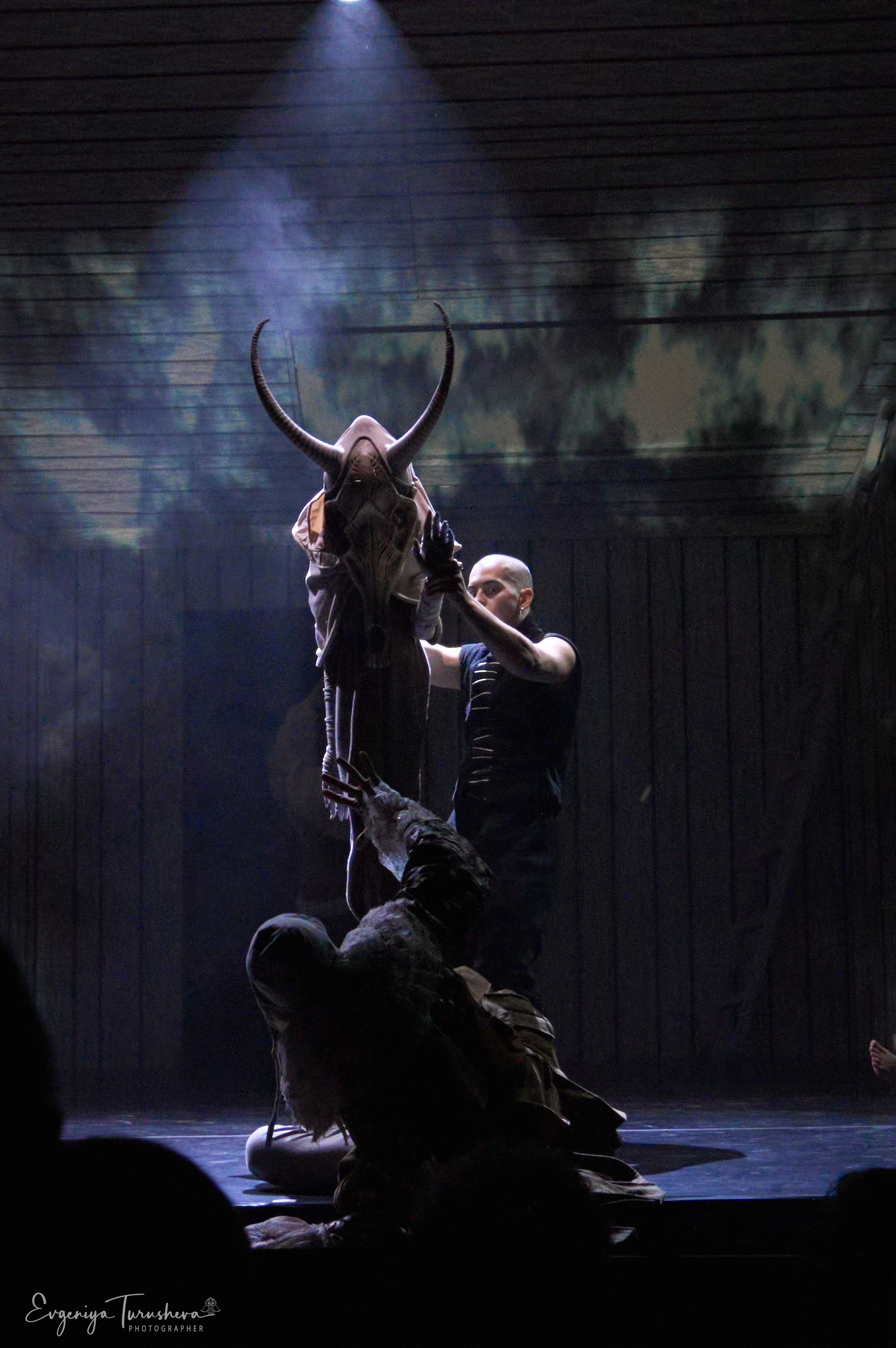 Картины из жизни доктора Фауста | 10.11.2025 | Театр кукол имени С. В. Образцова. Фотограф Евгения Турушева