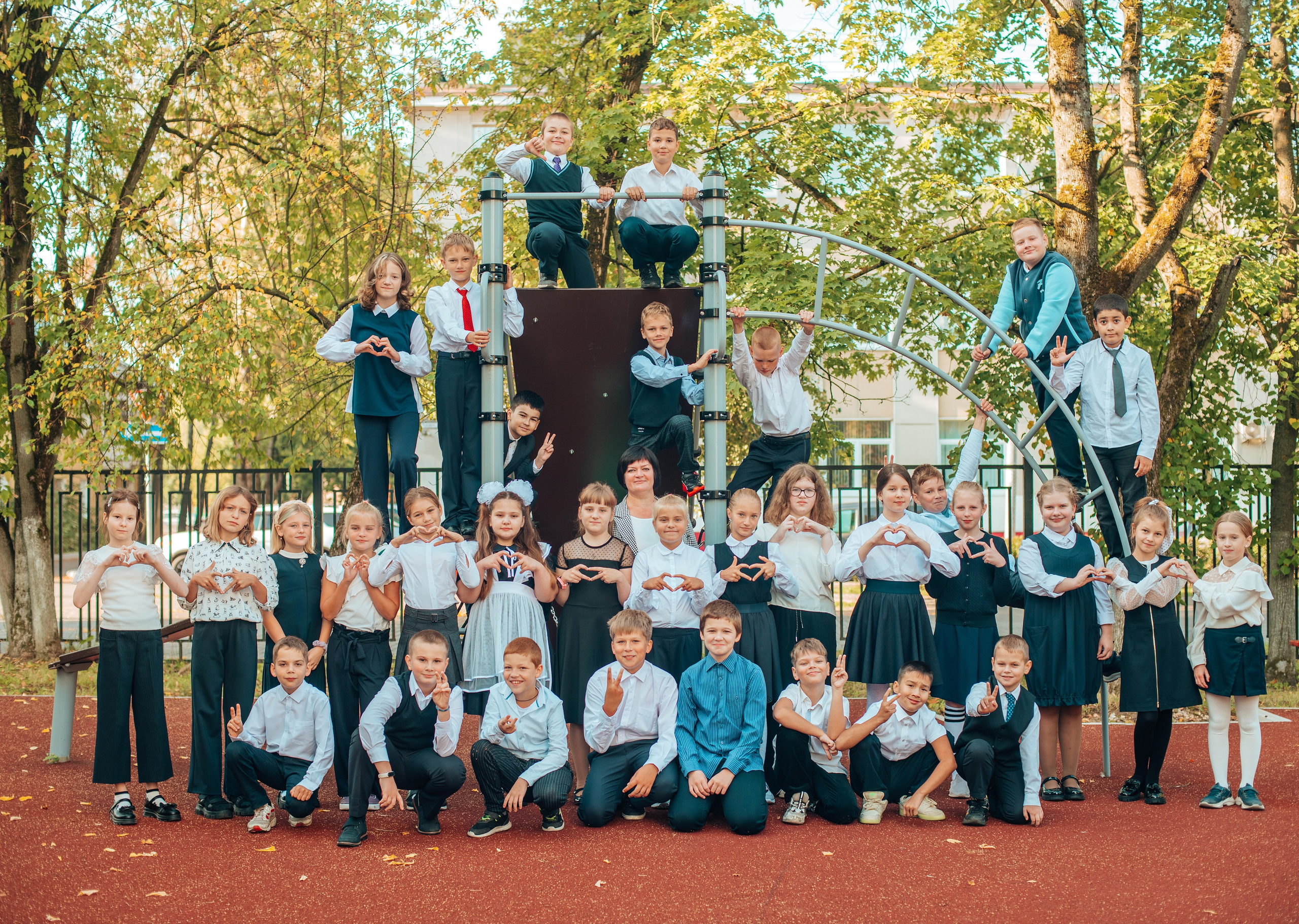 Выпускные альбомы. Фотограф Алла Елисеева