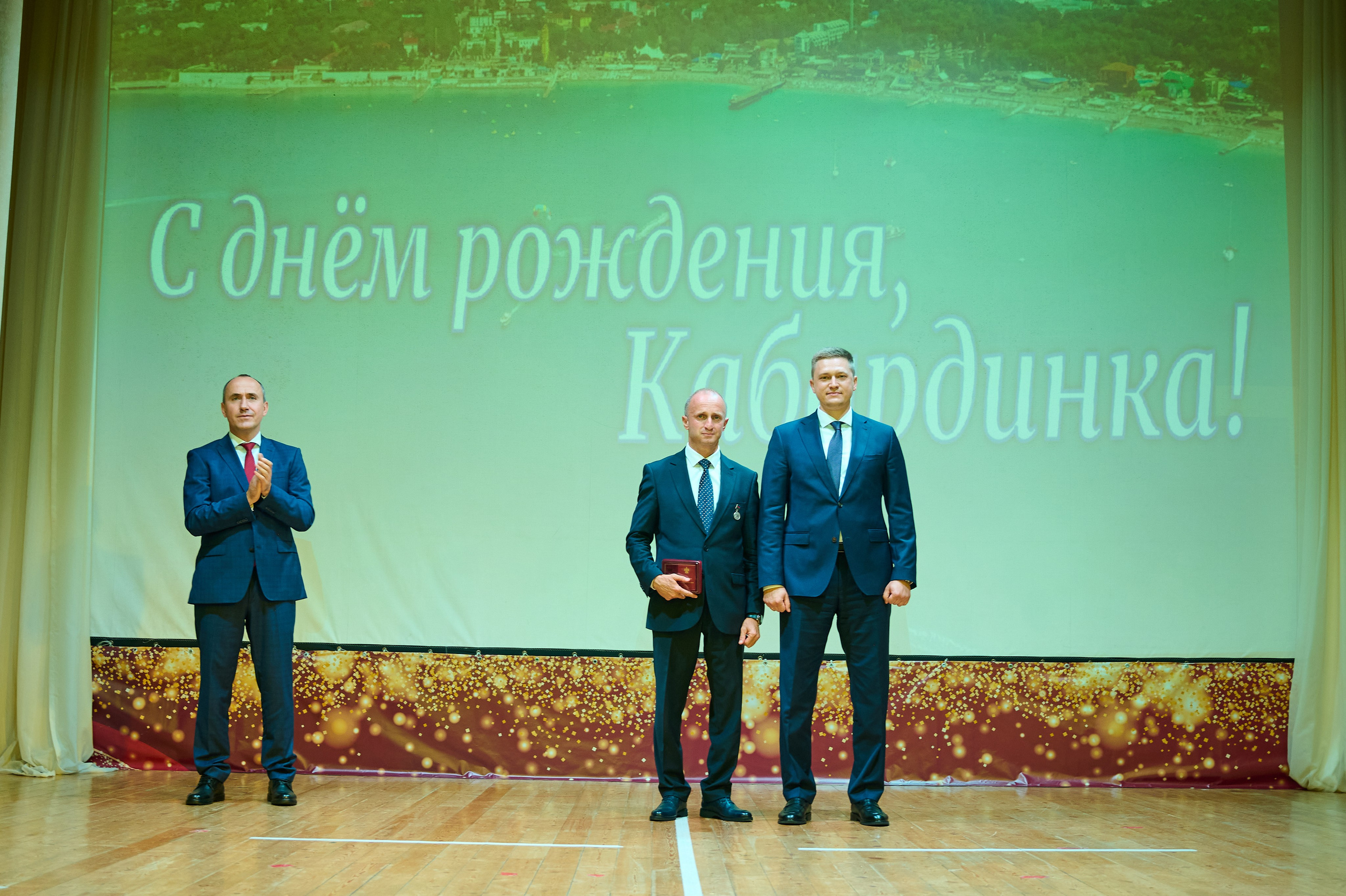190 лет Кабардинке. Жизнь курорта Кабардинка в фотографиях
