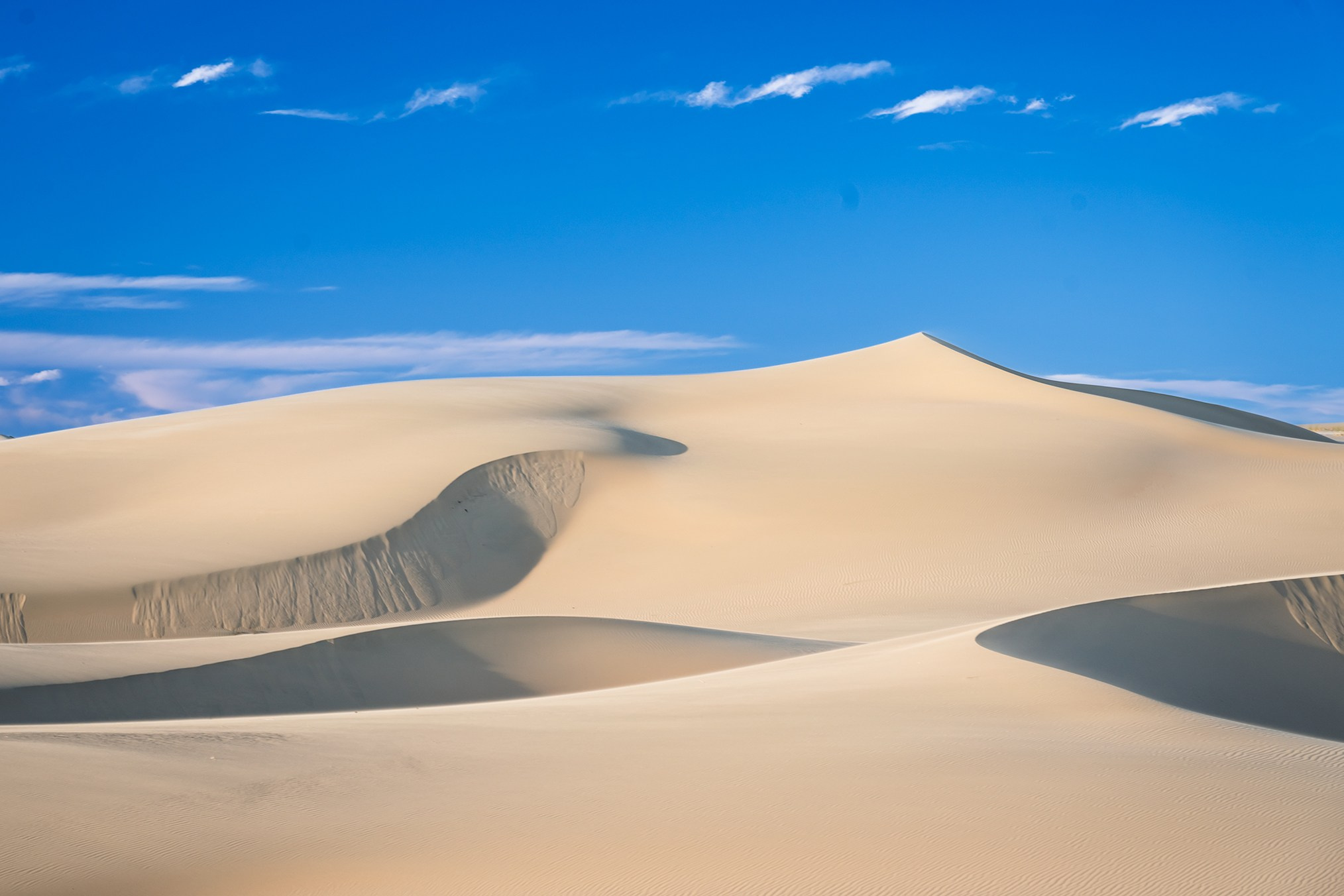 Монголия. Страна пустыни и чистейших озер. High-quality interior photos for your home, office, hotel