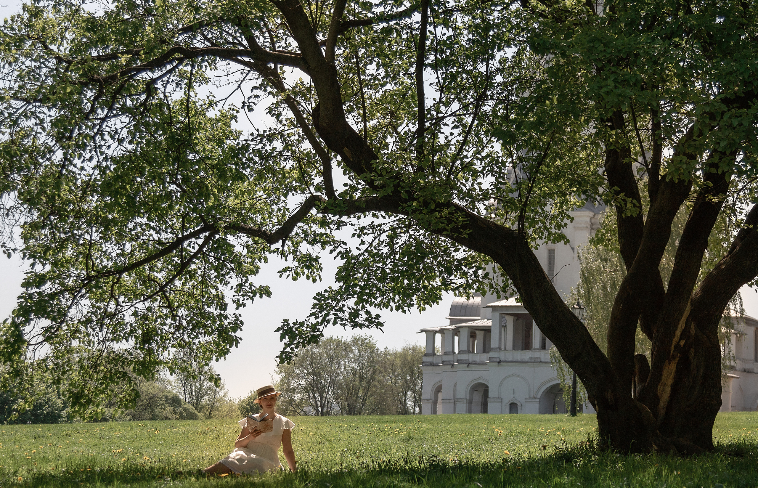 Фотосессия в цветущих садах. Балетный фотограф в Москве Галина Молчанова