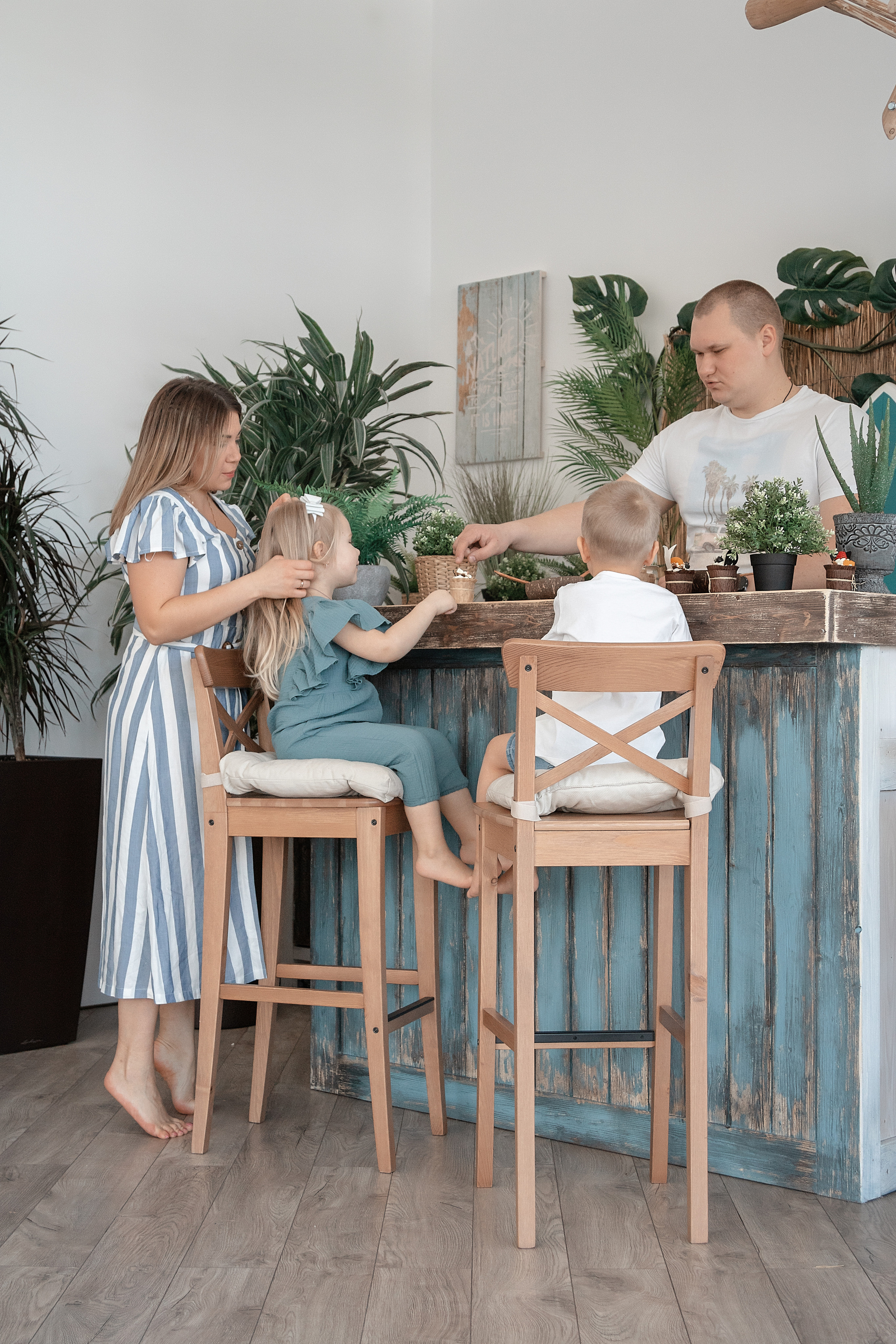 Студийная съёмка для семьи с двойняшками. Балетный фотограф в Москве Галина Молчанова