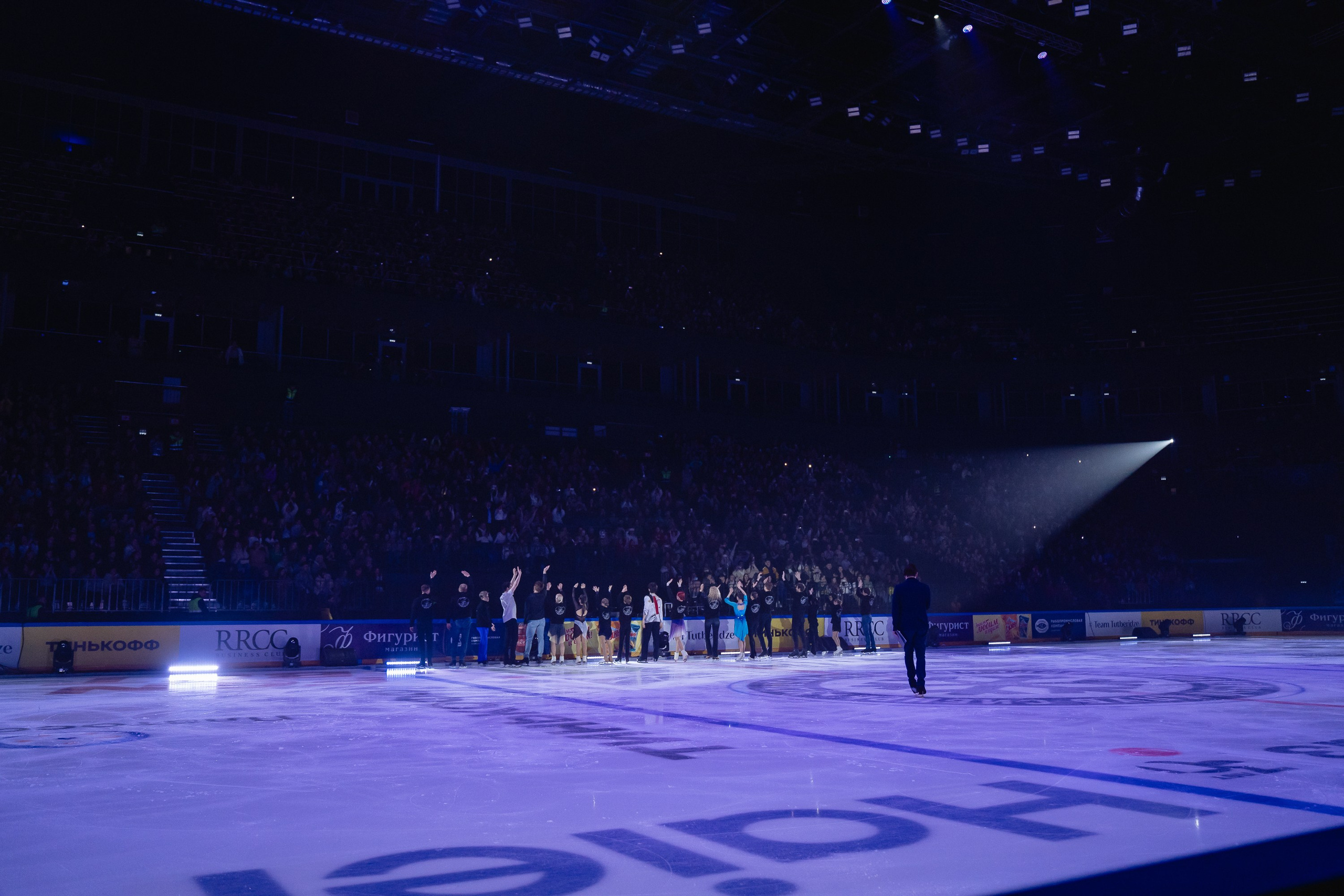 Шоу «Чемпионы на льду» в Новосибирске. Воробьева Ксения — Спортивный и танцевальный фотограф Новосибирск