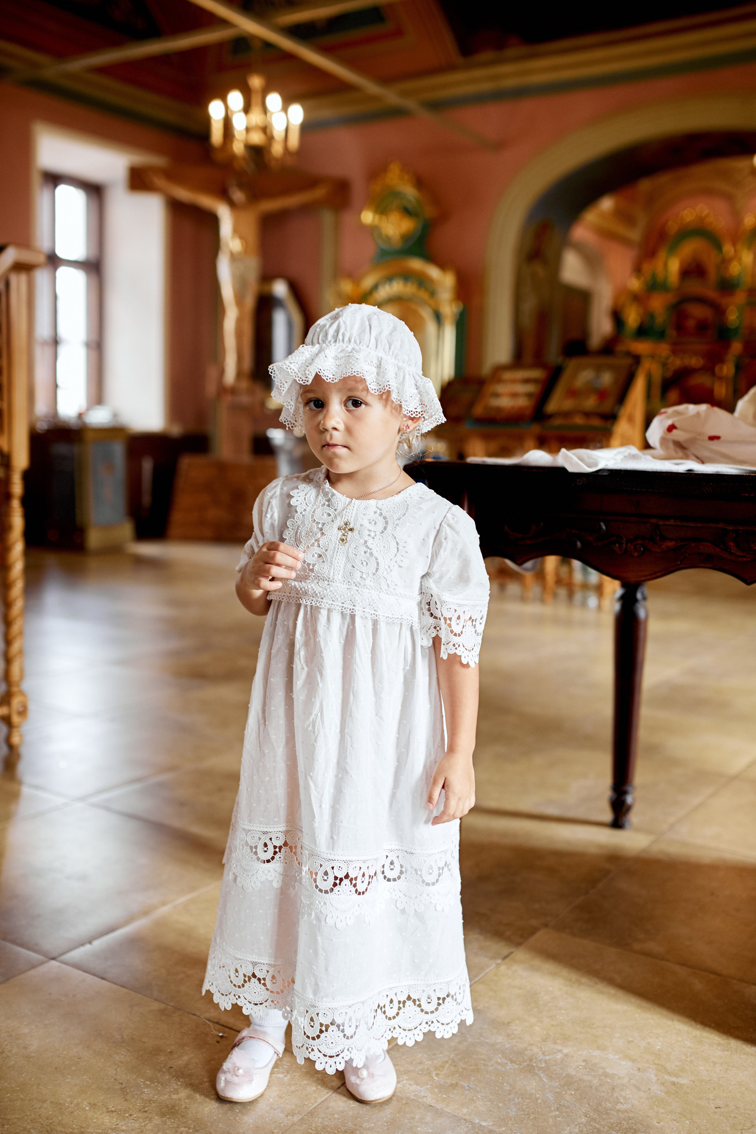 Фотограф на крещение в Москве, заказать услуги проф фотосъёмки — Цены и стоимость услуг фотосъёмки крещения