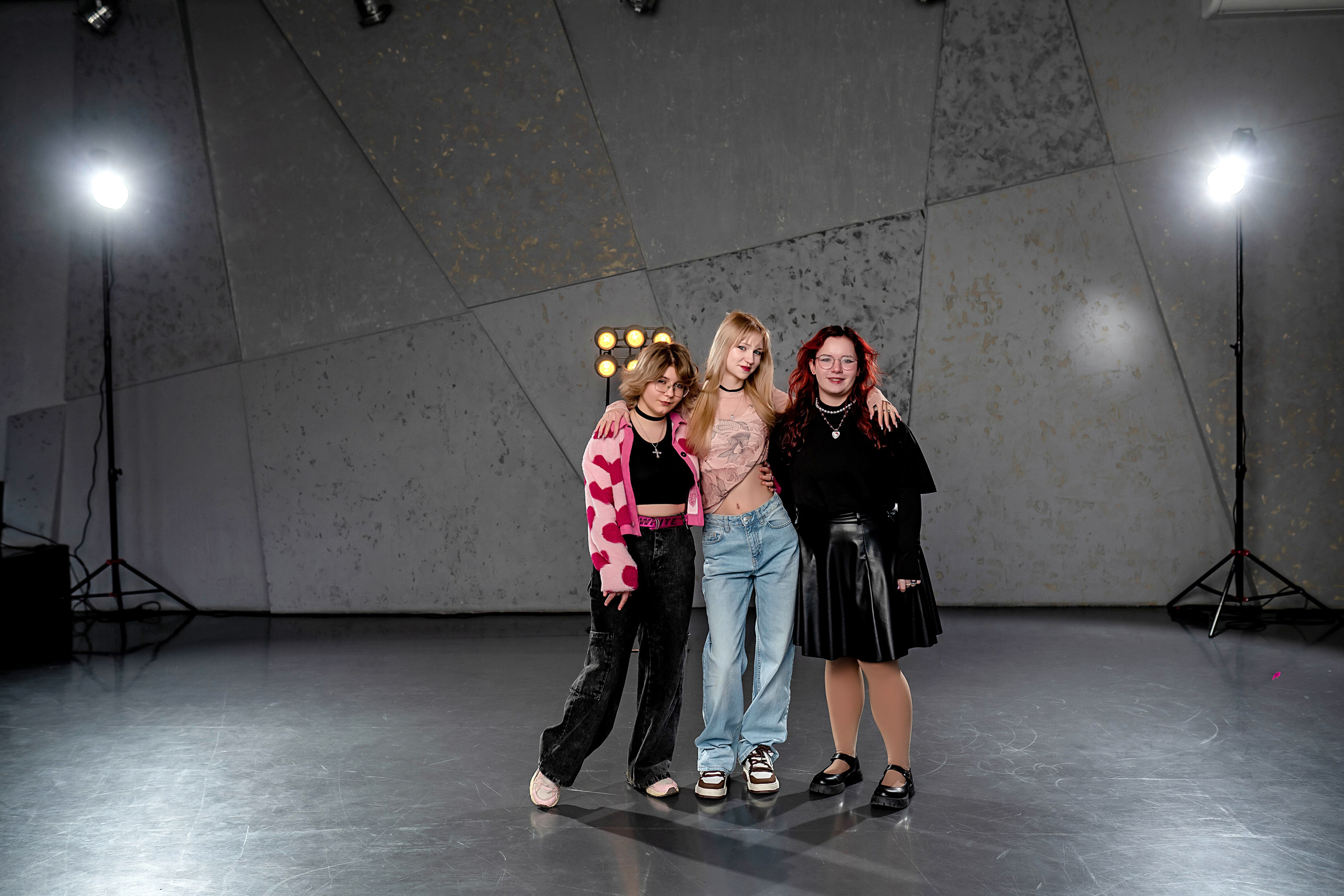 Выпускные (школьные) альбомы (книги) в Ростове-на-Дону. Современные Выпускные Альбомы в Ростове-на-Дону