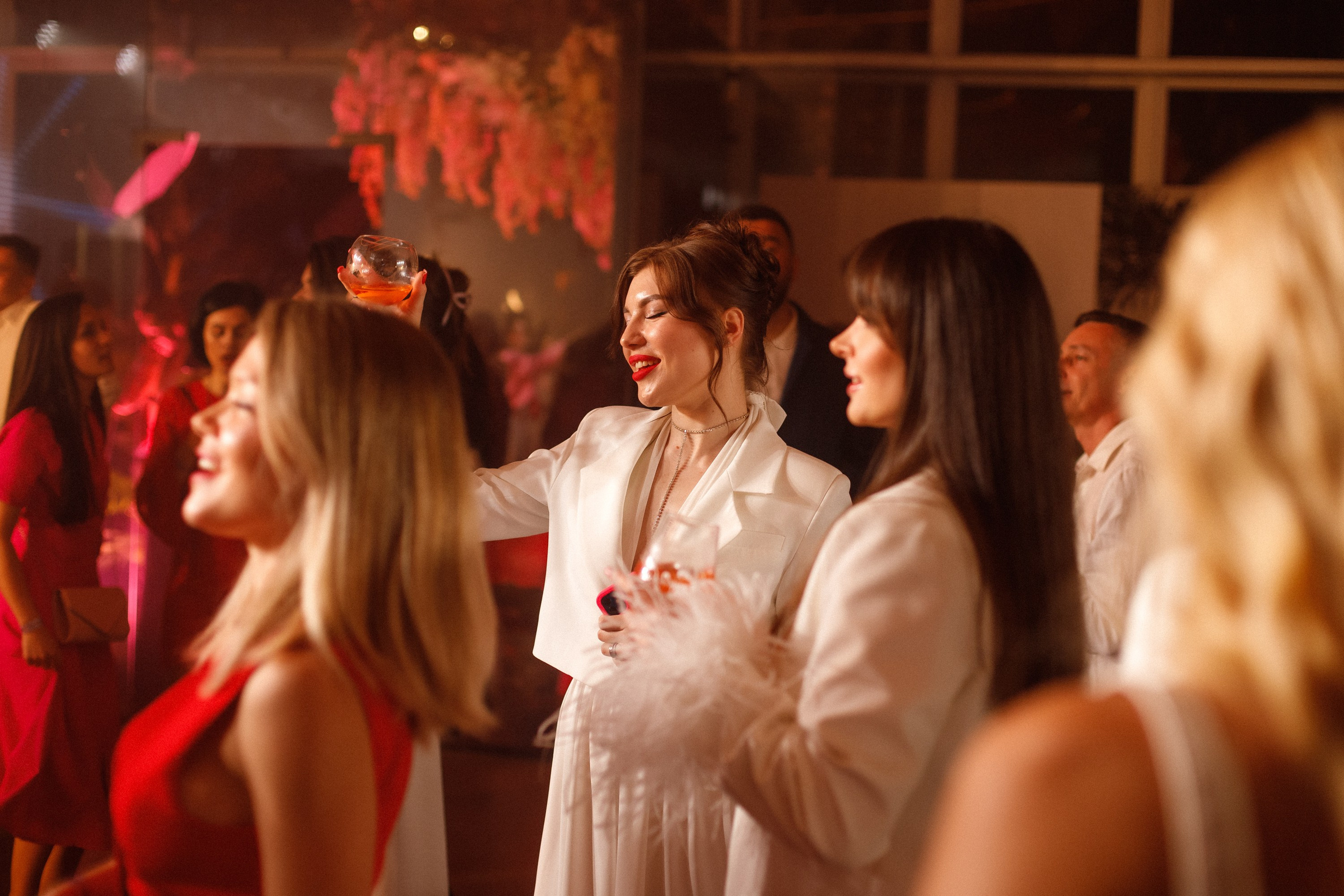 BRAVO FLORA EVENT. СВОИ. ФОТООТЧЕТЫ-СОБЫТИЯ-МЕСТА