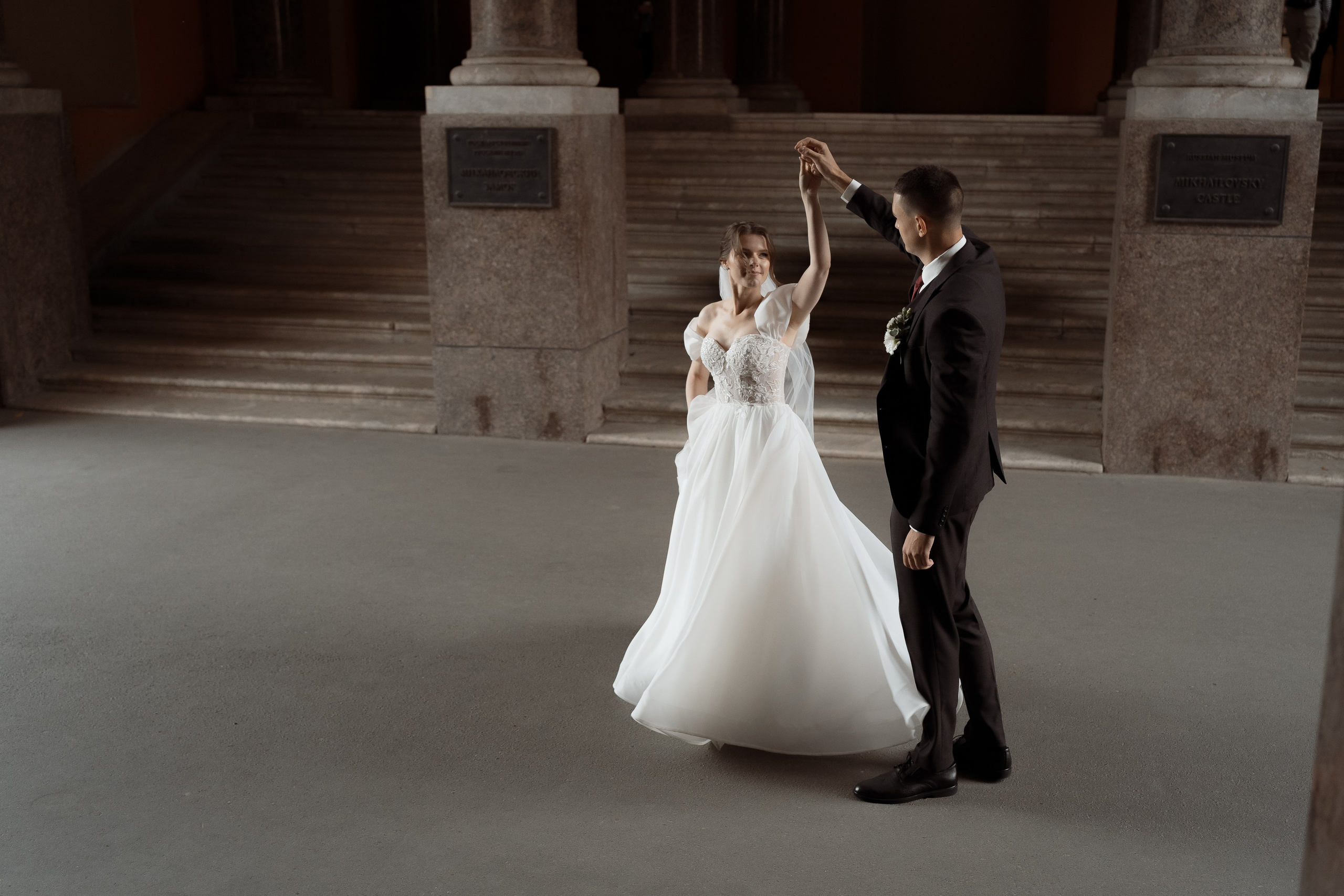 Свадьба Ирины и Дениса — Дом архитектора, Исаакий, Инженерный замок и банкет. Свадебный фотограф Дмитрий Родионов — Санкт-Петербург и Ленинградская область