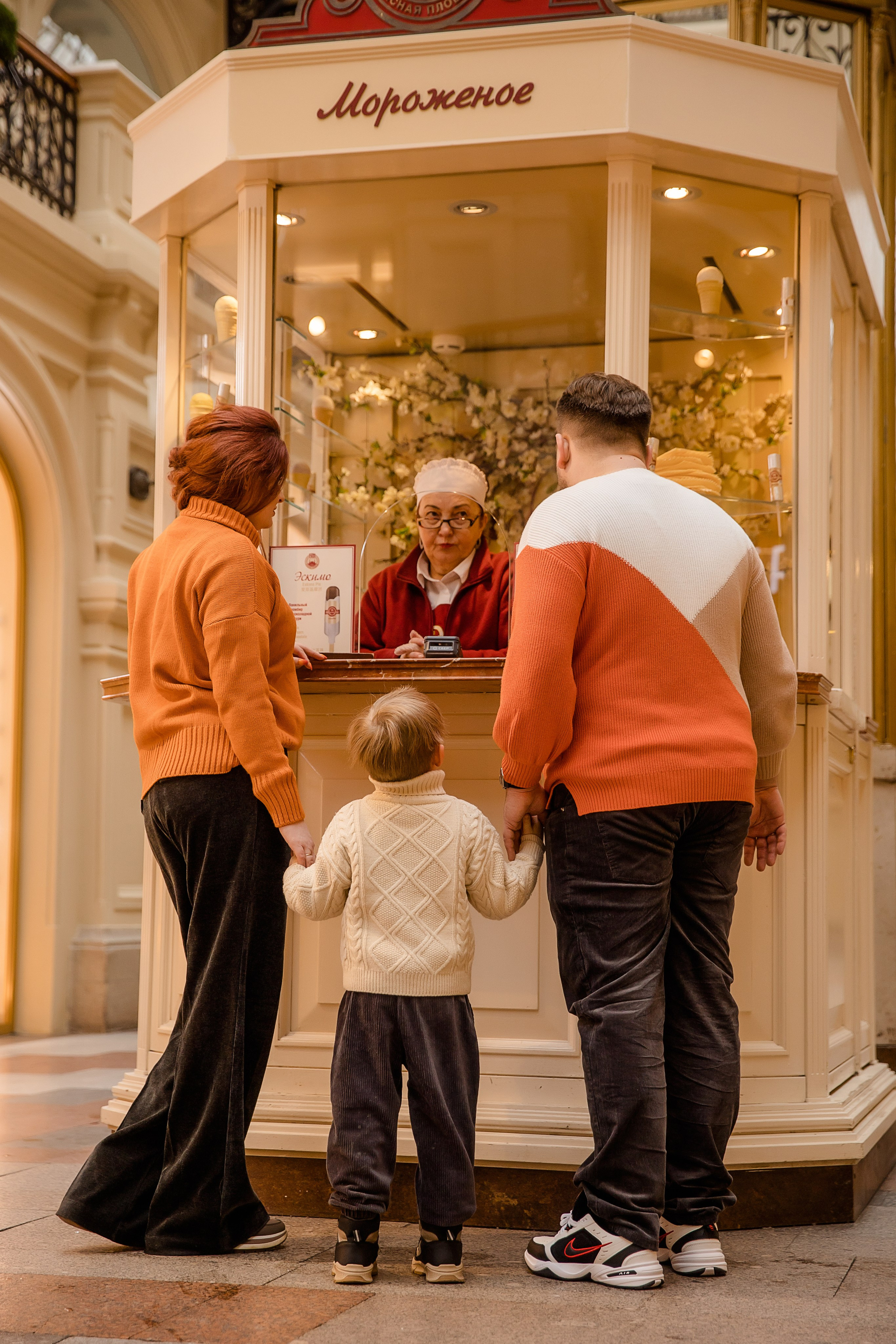 Яркая фотосессия на Красной площади. Семейный и детский фотограф в Москве Вера Ускова