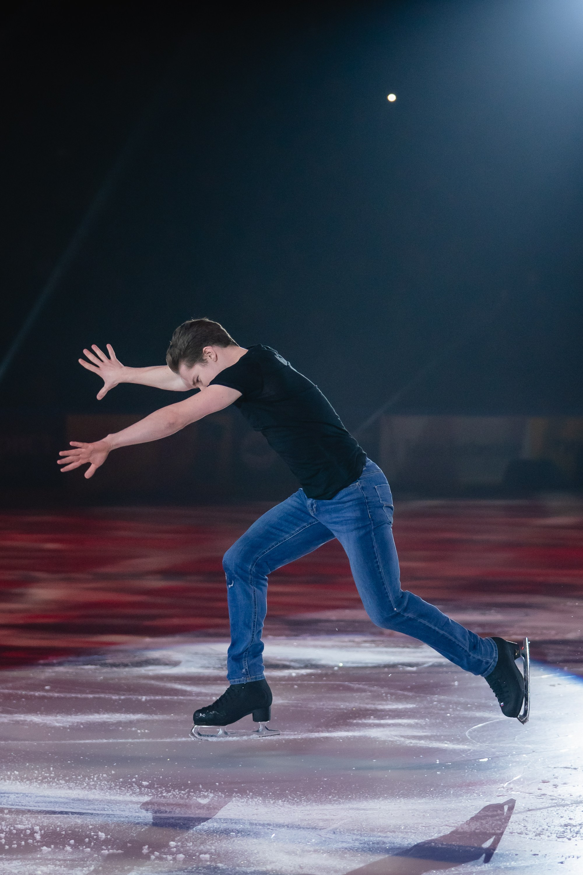 Шоу «Чемпионы на льду» в Новосибирске. Воробьева Ксения — Спортивный и танцевальный фотограф Новосибирск