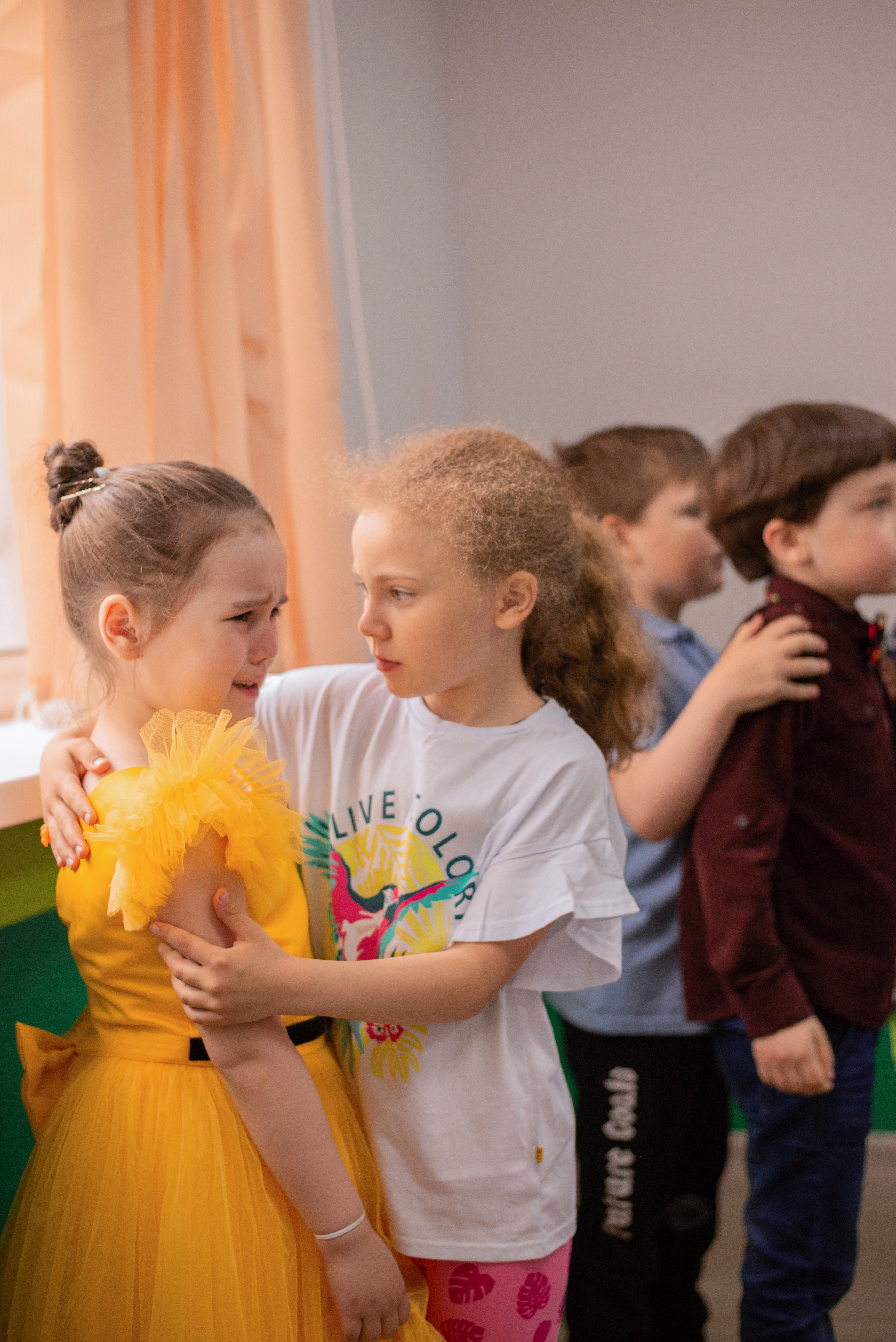 Репортажная съемка выпускного в детском садике. Фотограф • Фототерапевт г. Москва