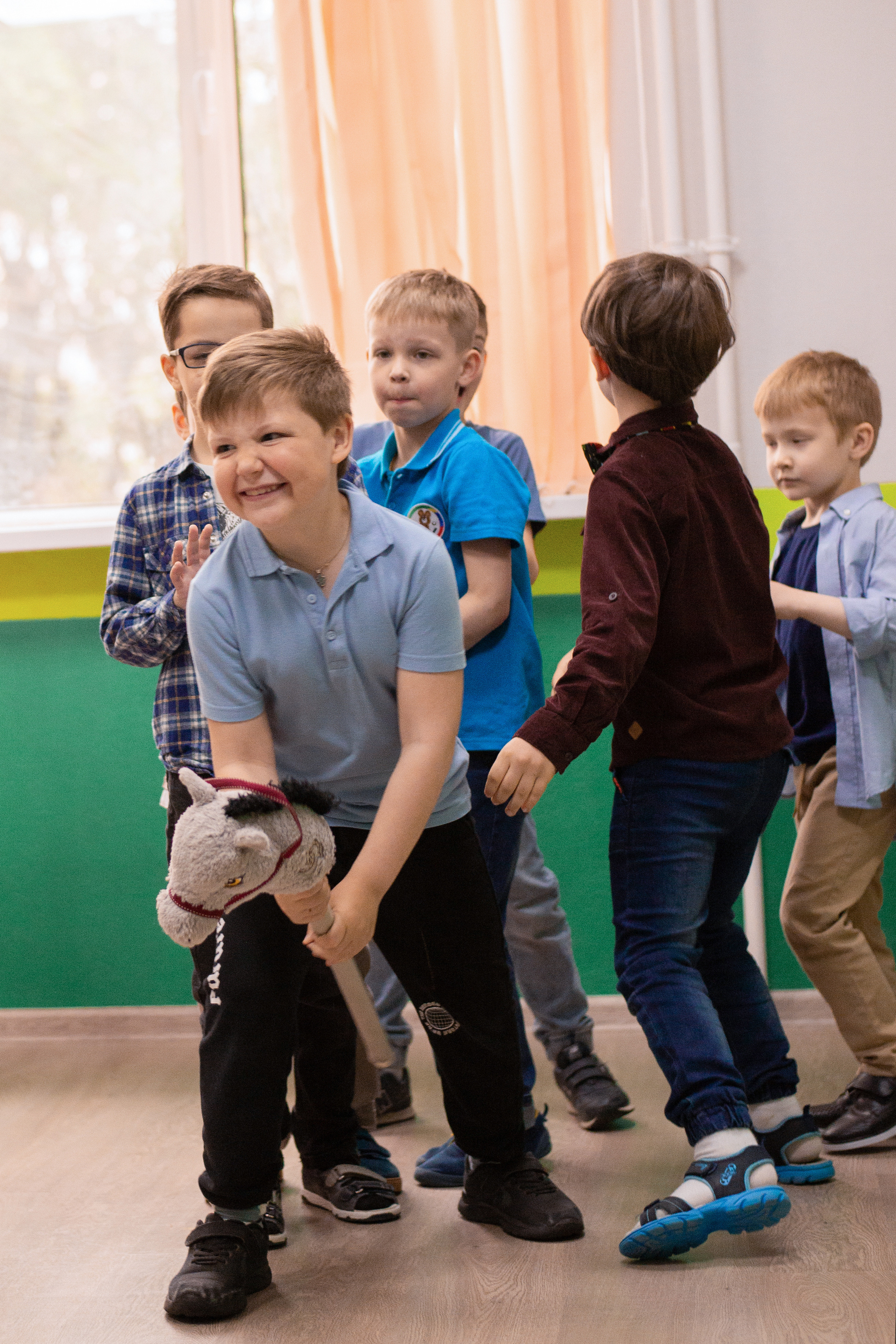 Репортажная съемка выпускного в детском садике. Фотограф • Фототерапевт г. Москва