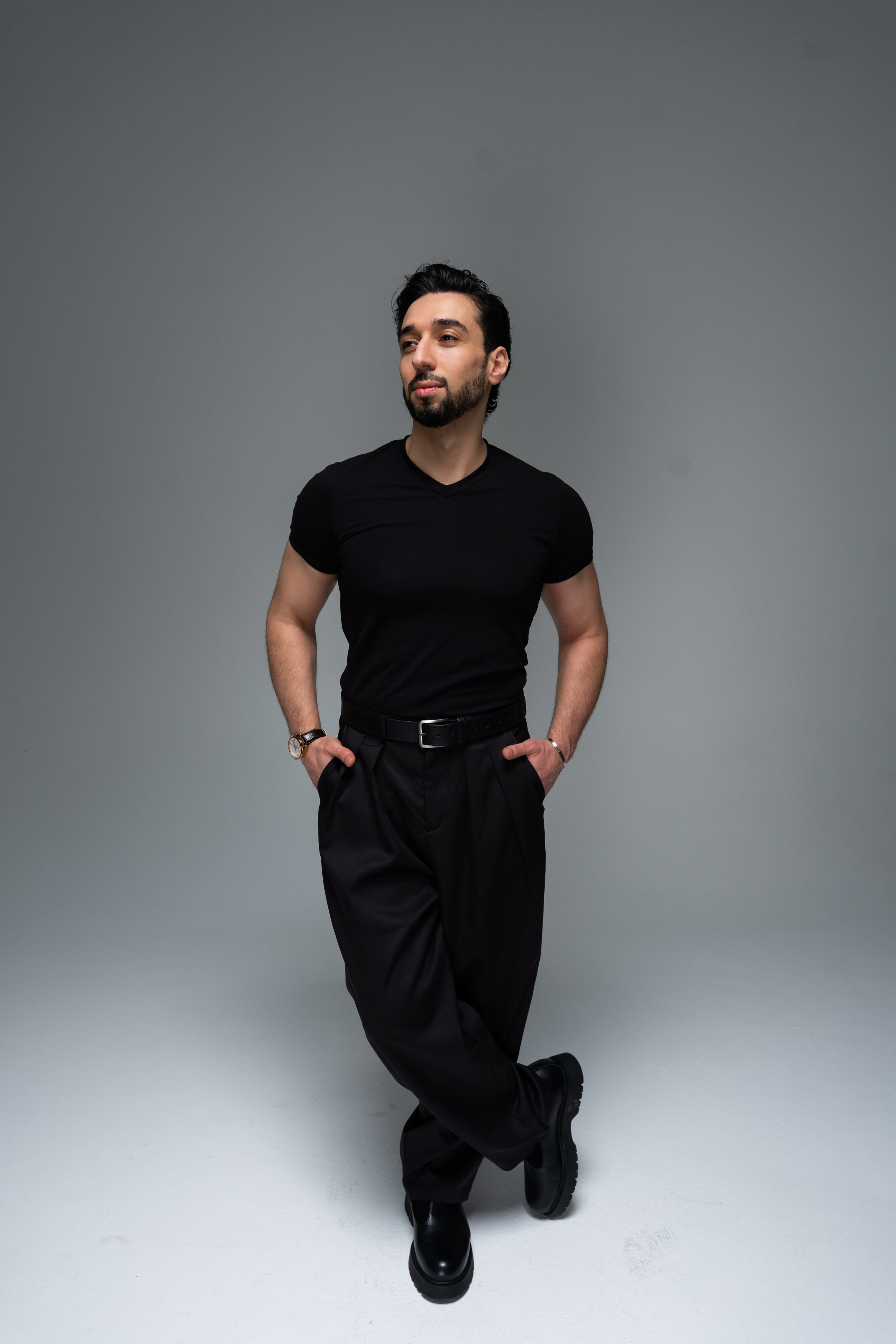 Ведущие мероприятия 1+1