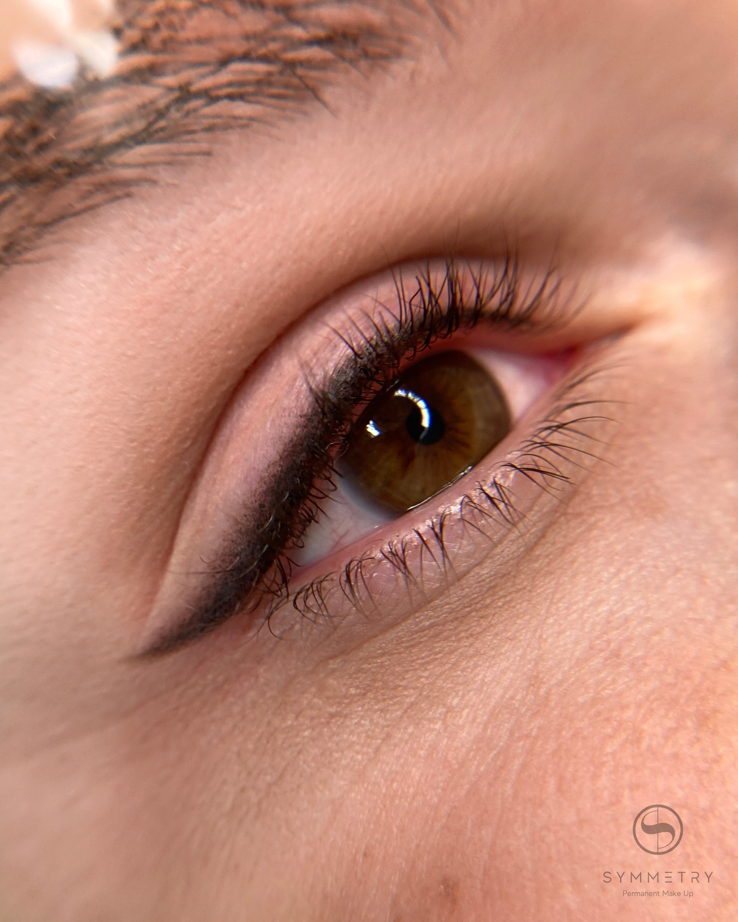 Нафиса. Студия перманентного макияжа, косметологии и массажа SYMMETRY в Москве, м. Киевская