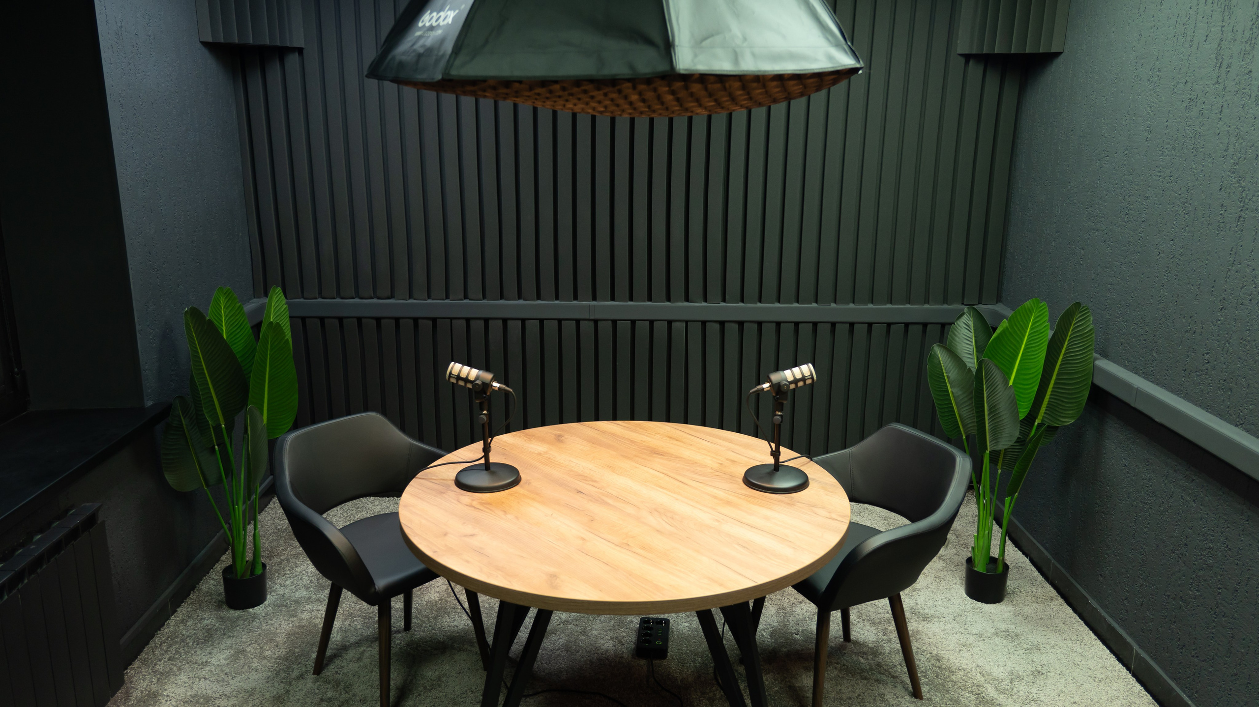 Подкастная. Фотостудия и Автопортретная в Самаре | ИМПУЛЬС