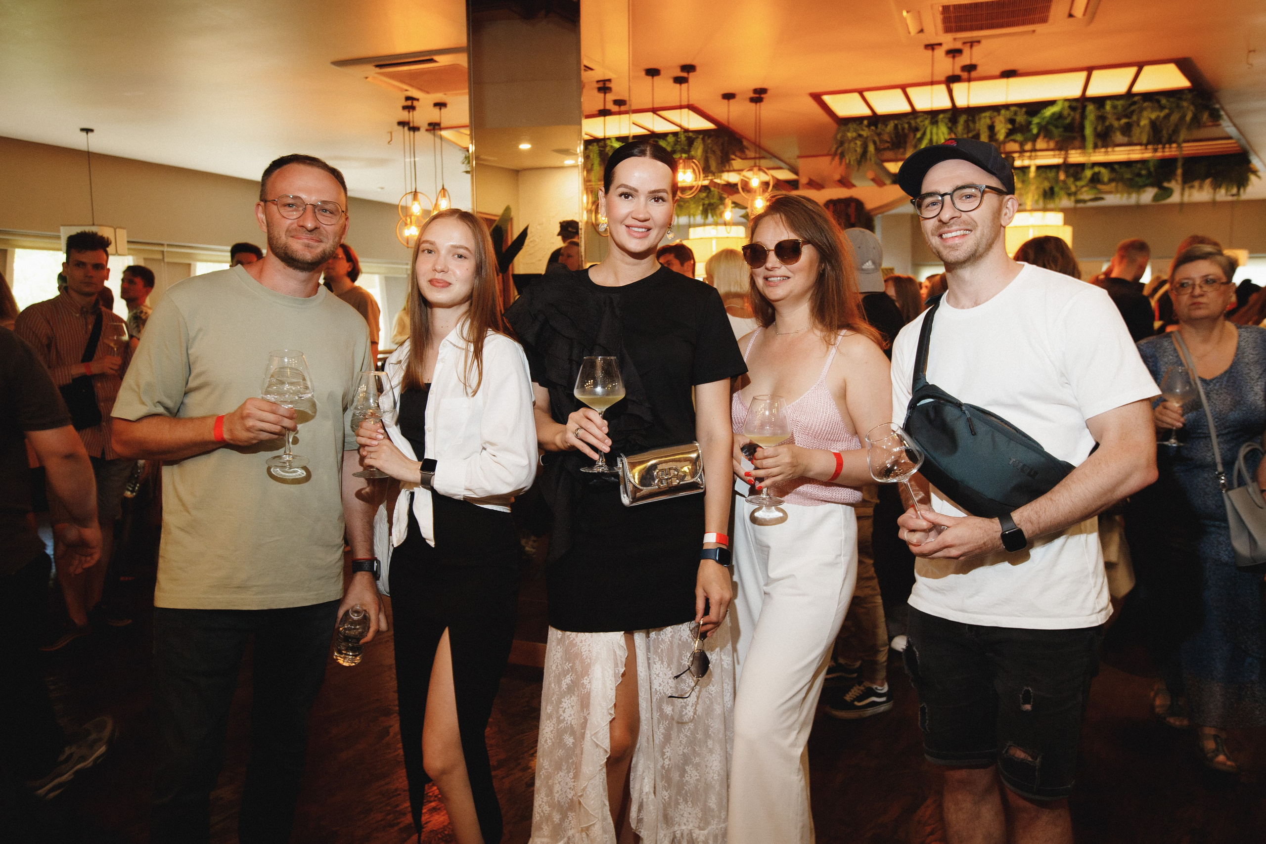 ФЕСТИВАЛЬ РОССИЙСКОГО ВИНА. СВОИ. ФОТООТЧЕТЫ-СОБЫТИЯ-МЕСТА