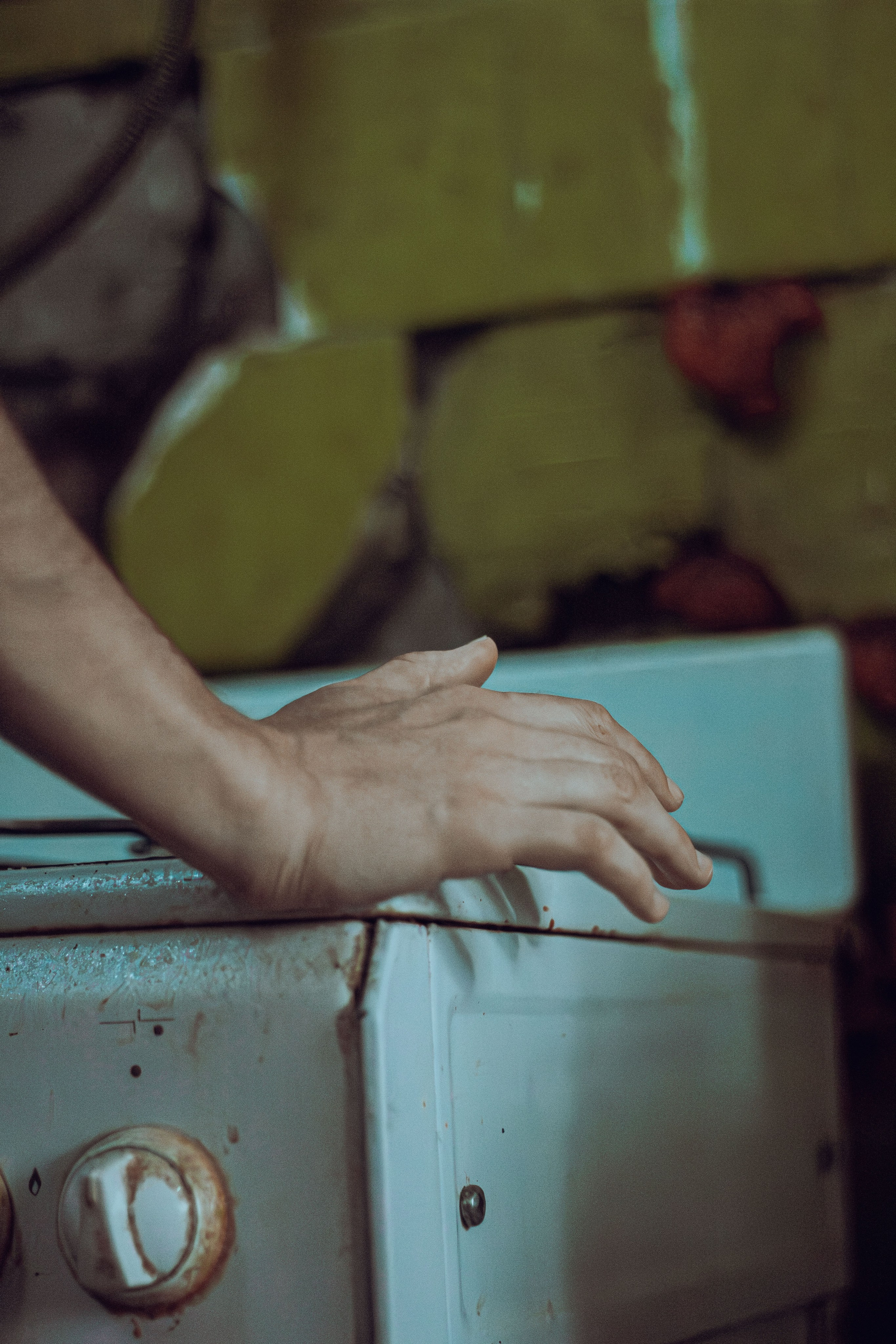 Общага в России. Фотограф Москва, портрет, стрит, репортаж. Художественная фотосессия