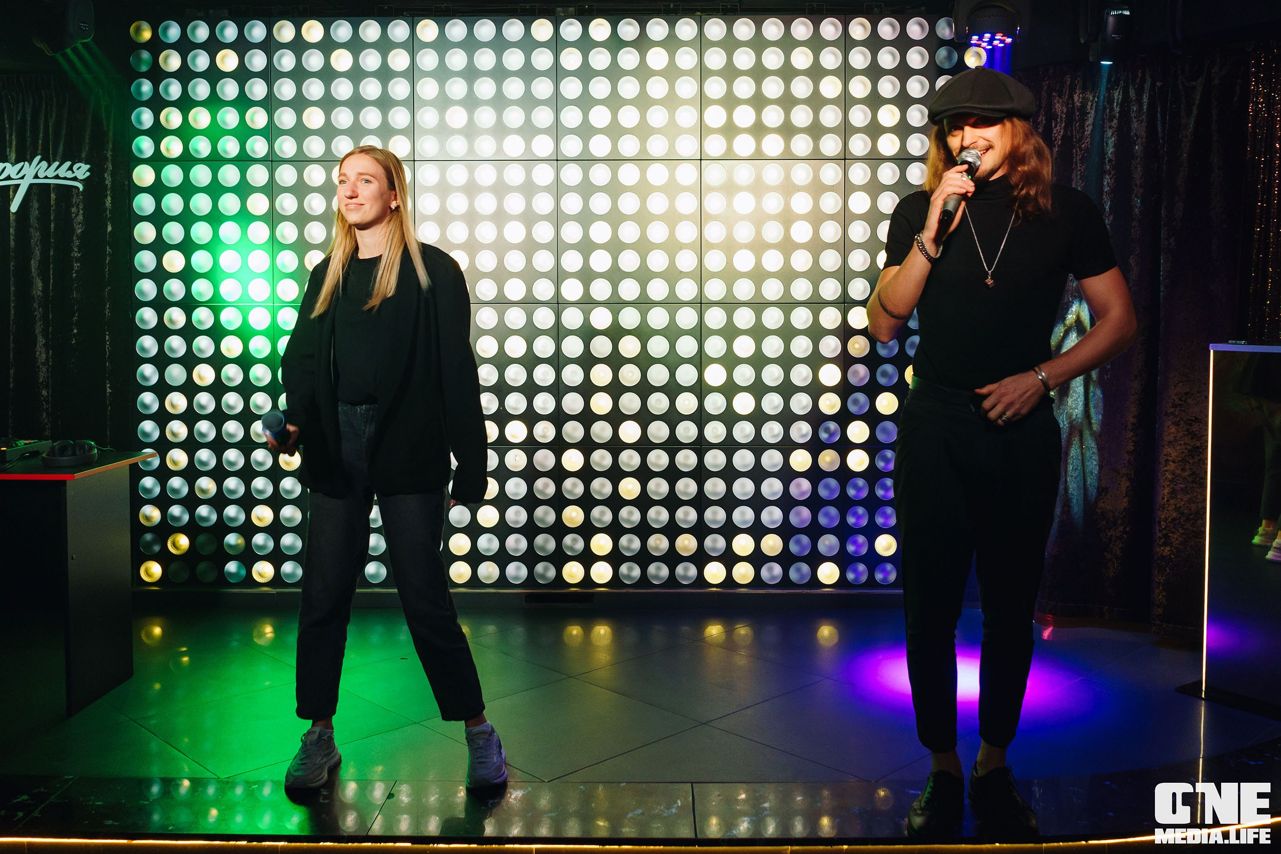 Фоторепортаж из караоке-клуба Эйфория. One Media Life: фоторепортажи, фотоотчеты с мероприятий и заведений