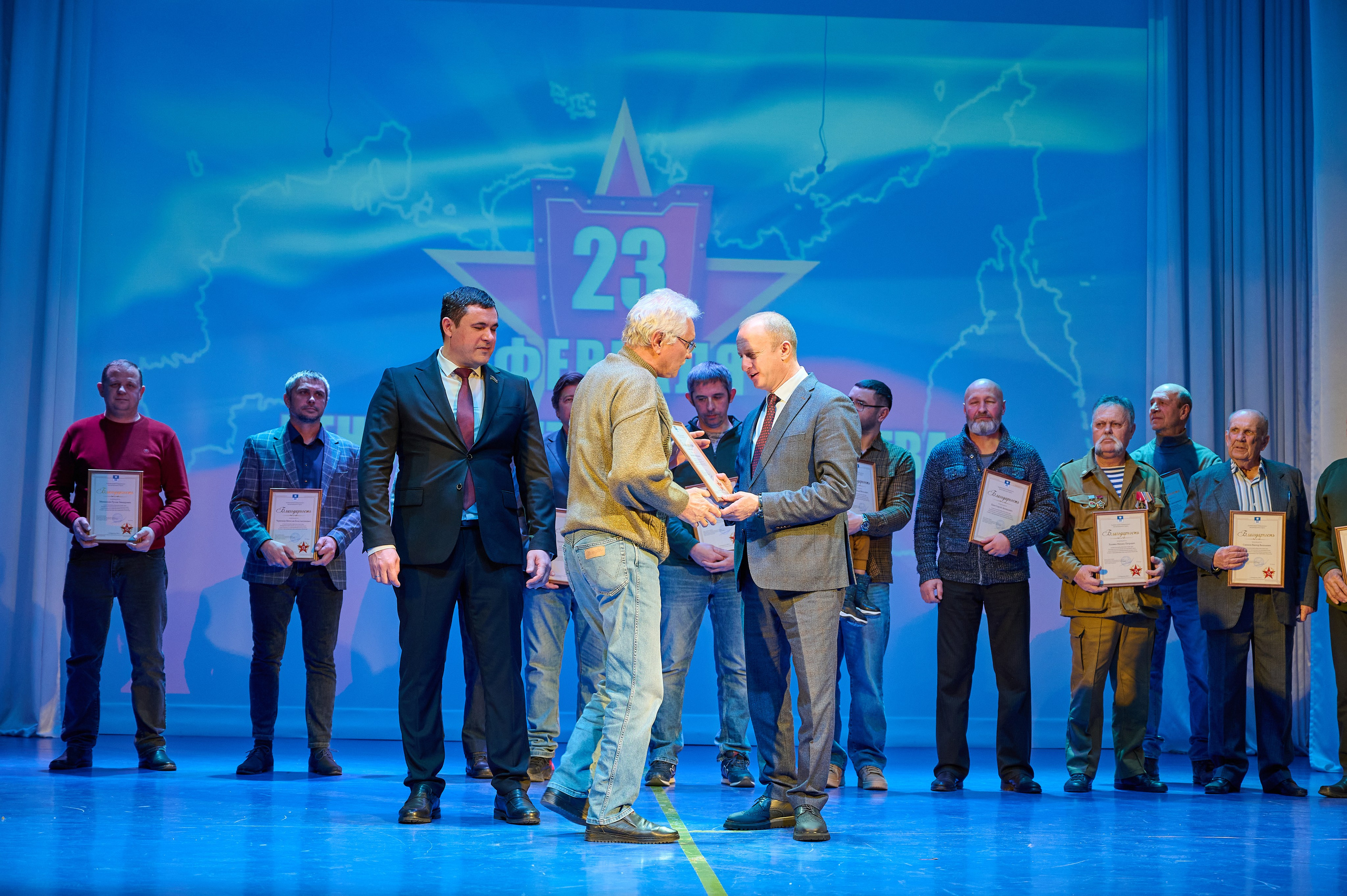 23 февраля Марьина роща. Жизнь курорта Кабардинка в фотографиях